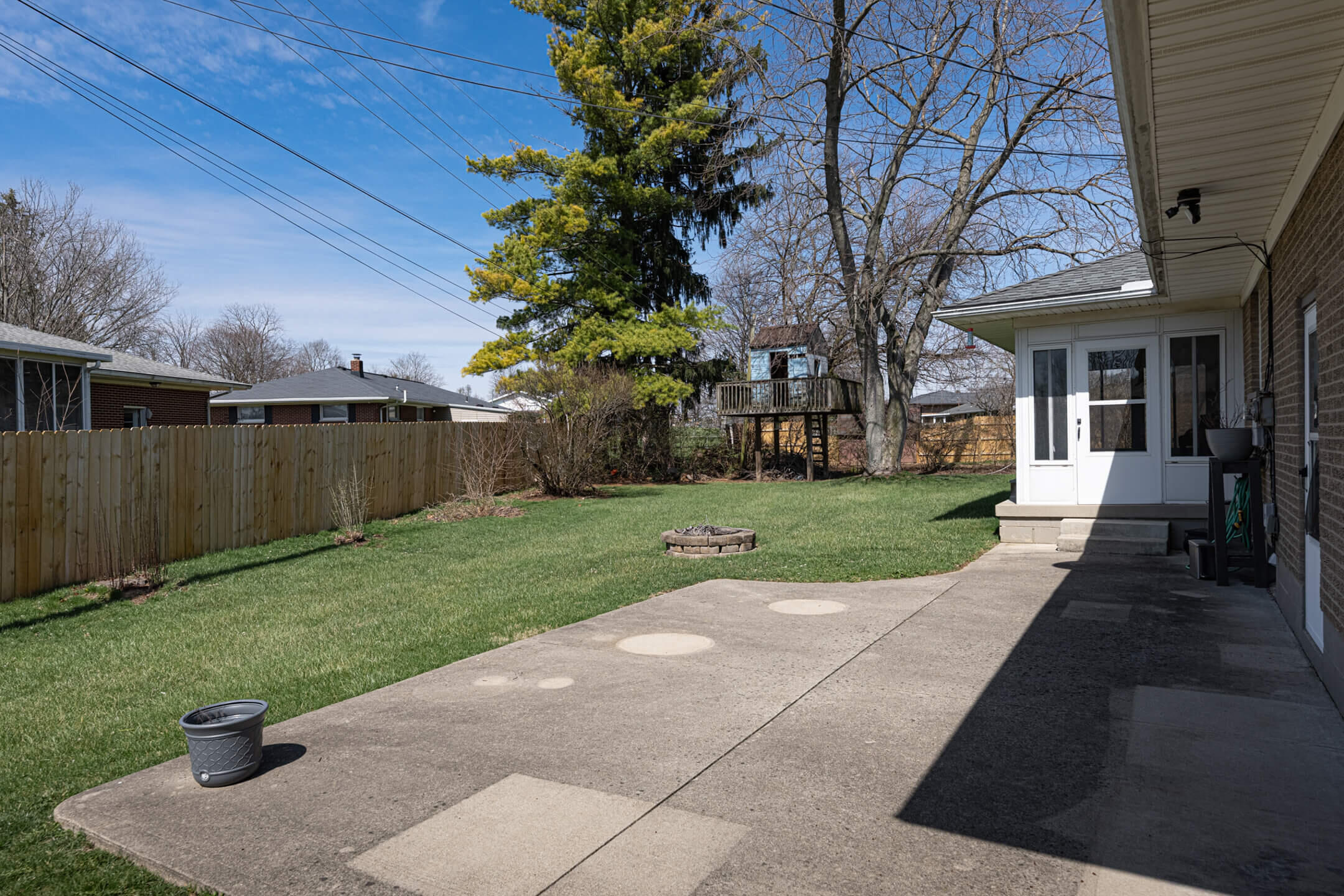 5235 Ridgewood Road, Springfield, Ohio 45503