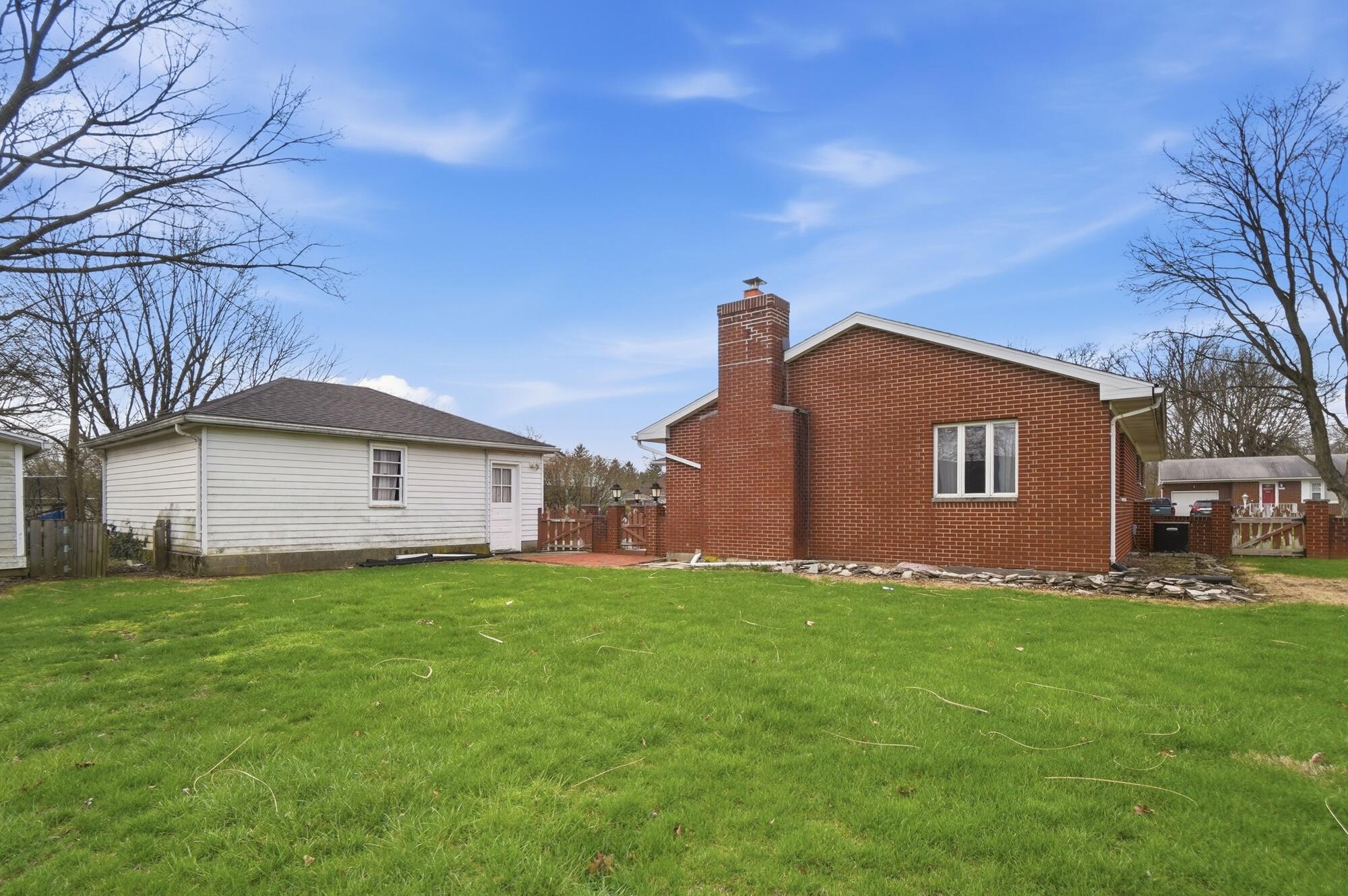 2524 Home Orchard Drive, Springfield, Ohio 45503
