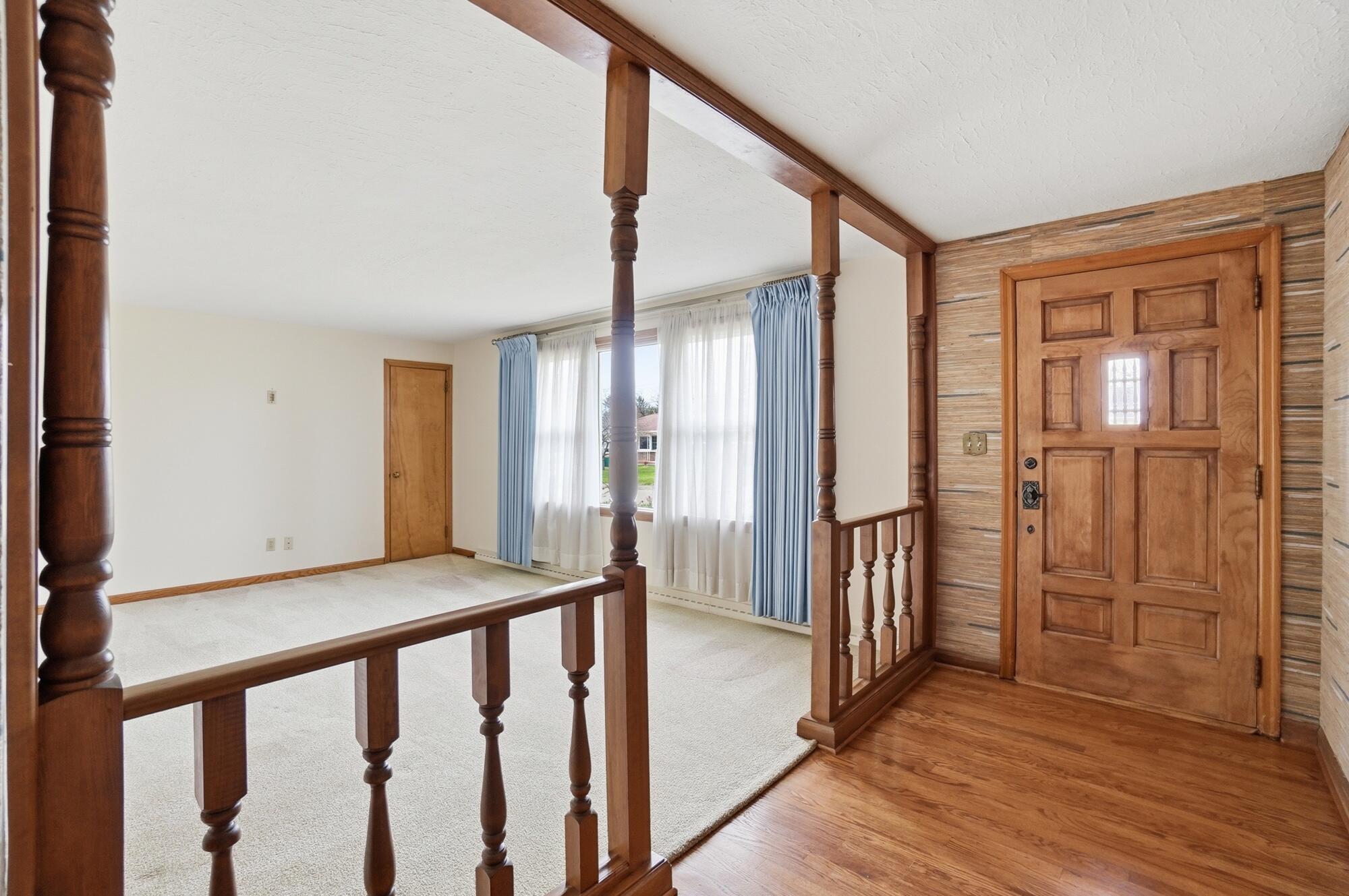 2524 Home Orchard Drive, Springfield, Ohio 45503