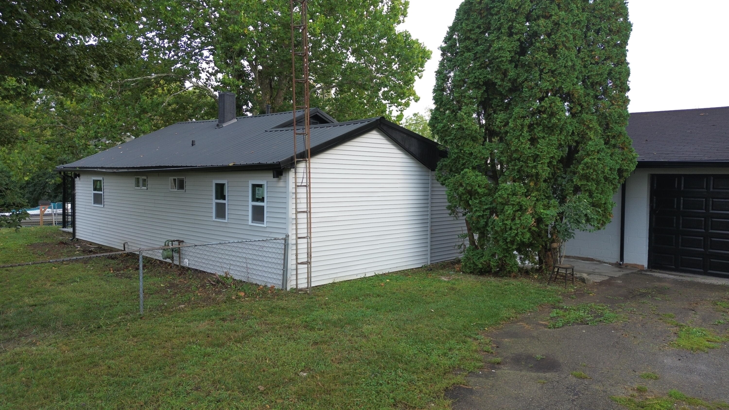 1015 Hillcrest Avenue, Springfield, Ohio 45504