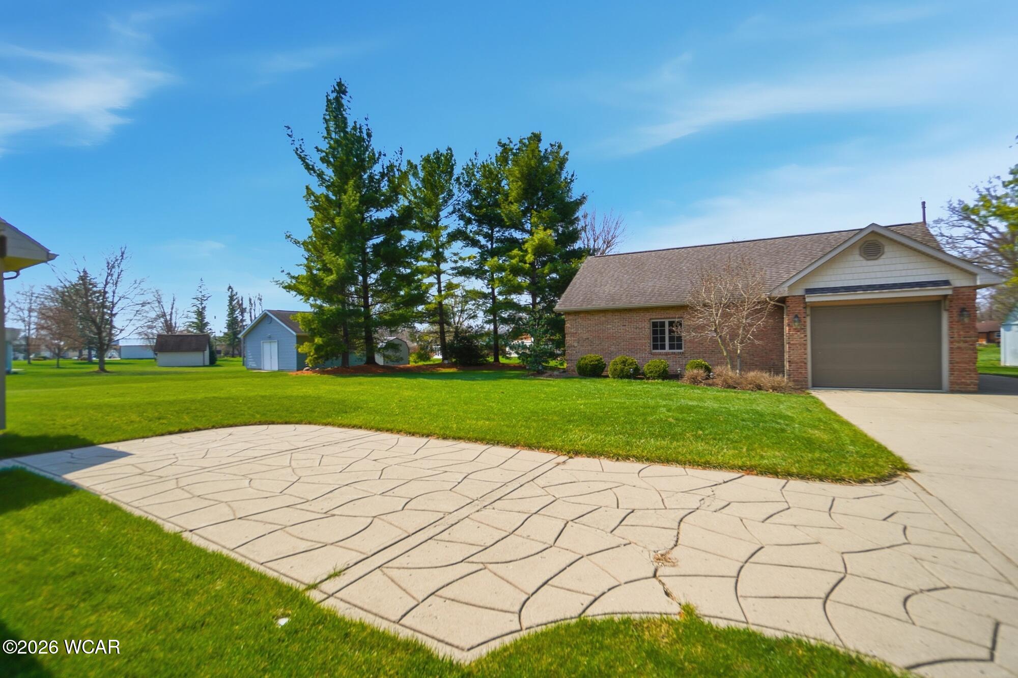 1553 Bittersweet Drive, Elida, Ohio