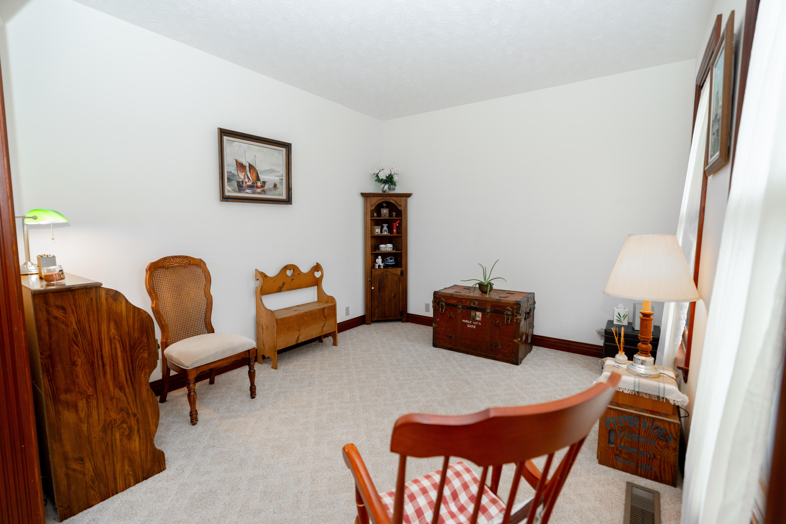 2442 Greystone Lane, Springfield, Ohio 45503