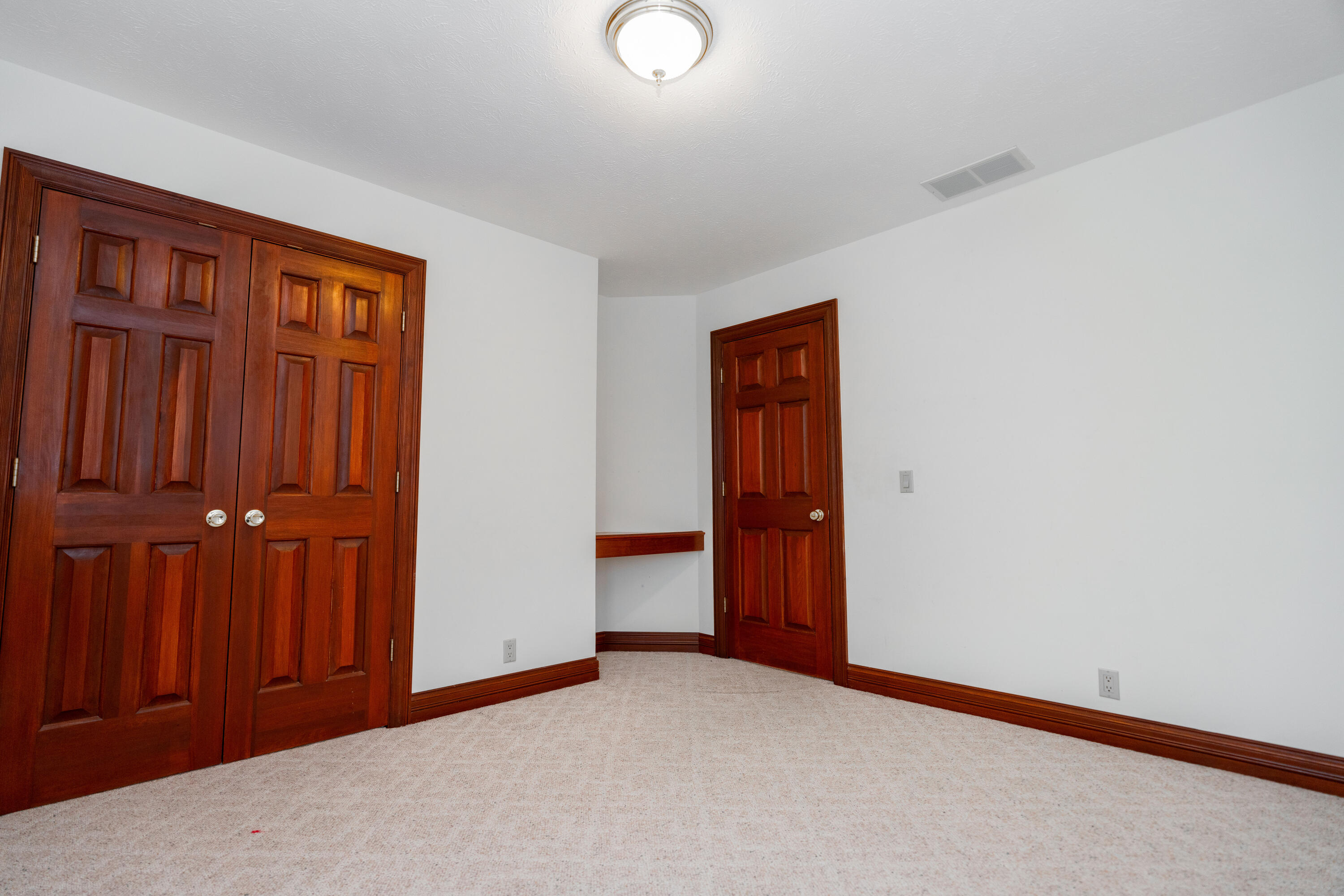 2442 Greystone Lane, Springfield, Ohio 45503