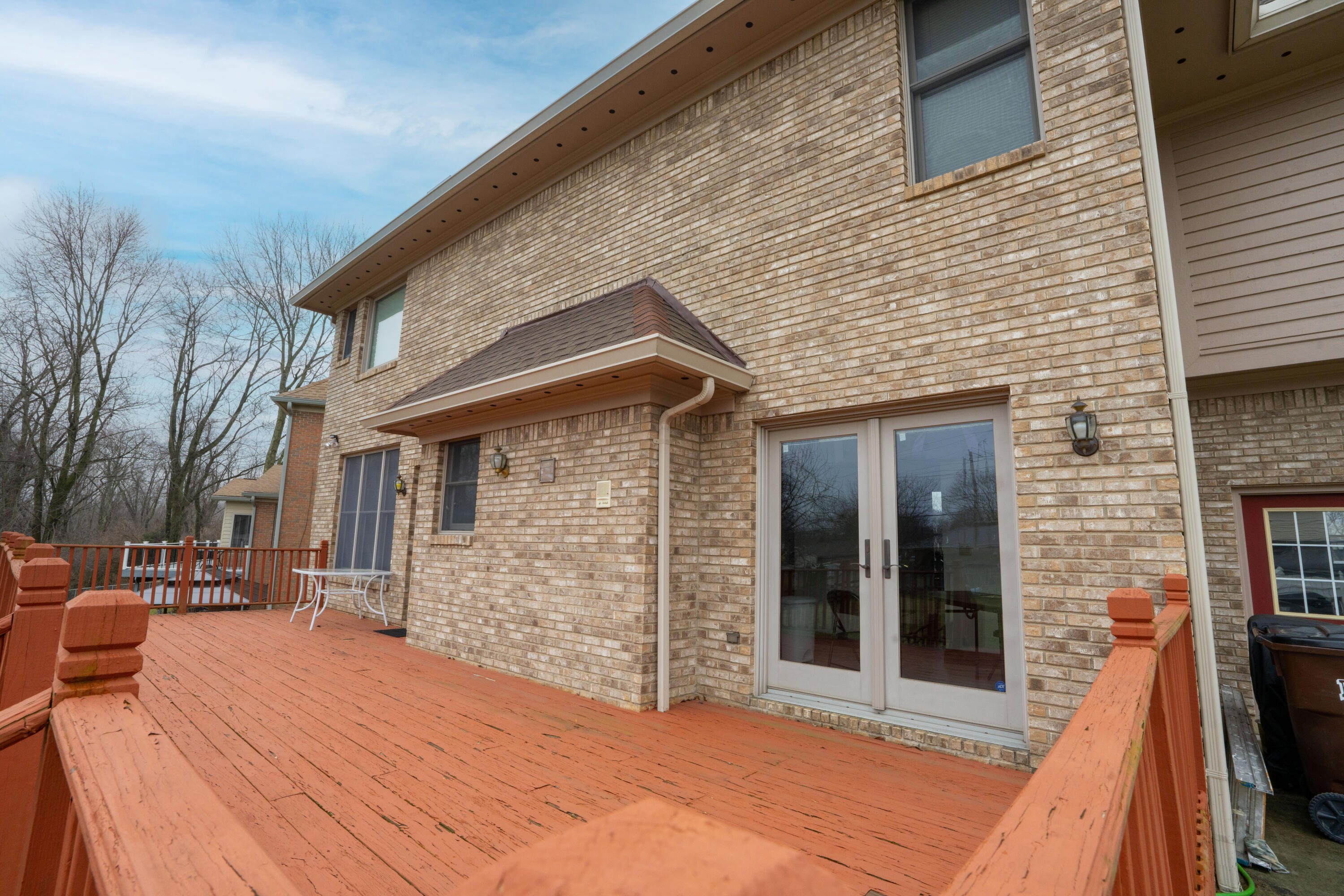 2442 Greystone Lane, Springfield, Ohio 45503