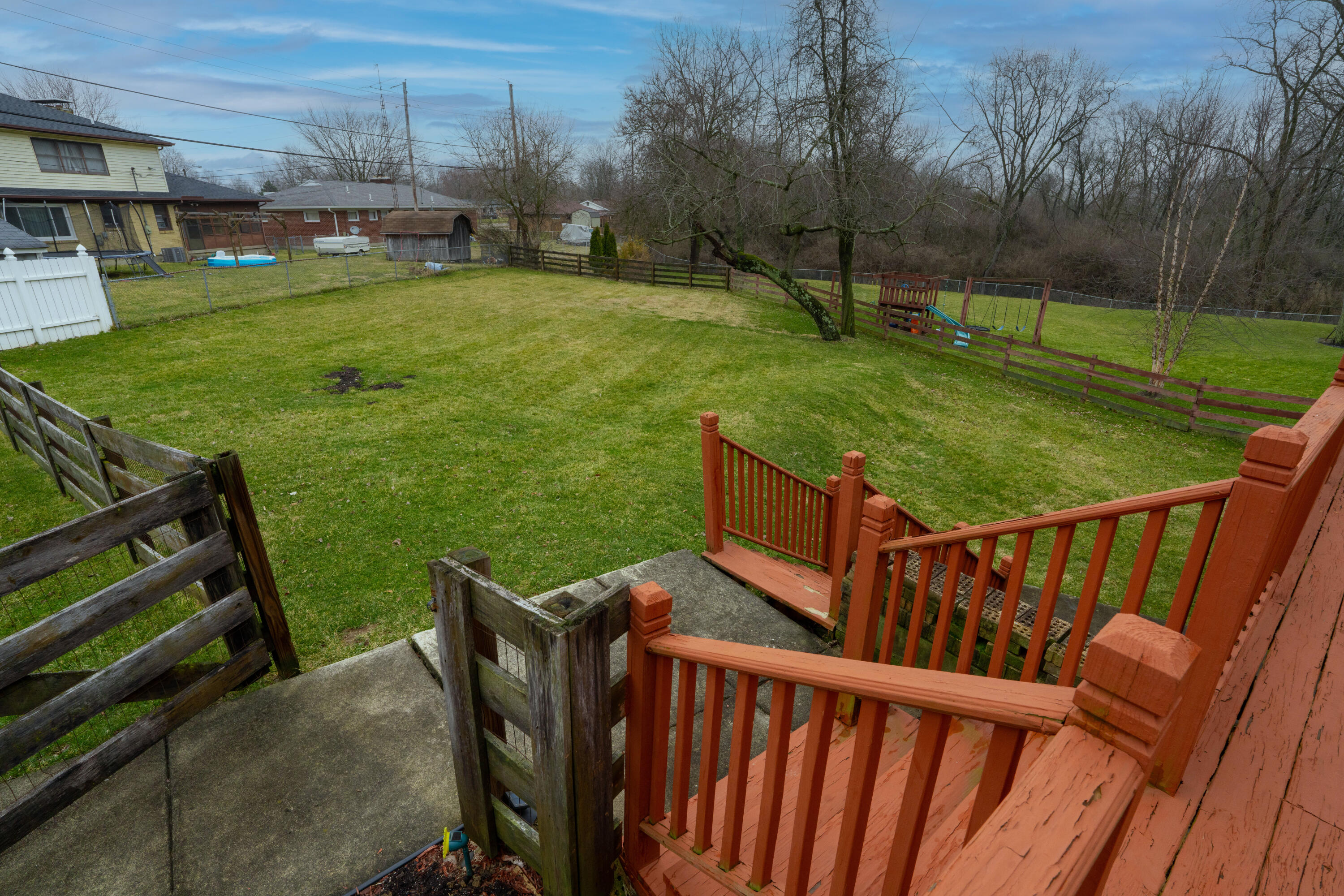 2442 Greystone Lane, Springfield, Ohio 45503