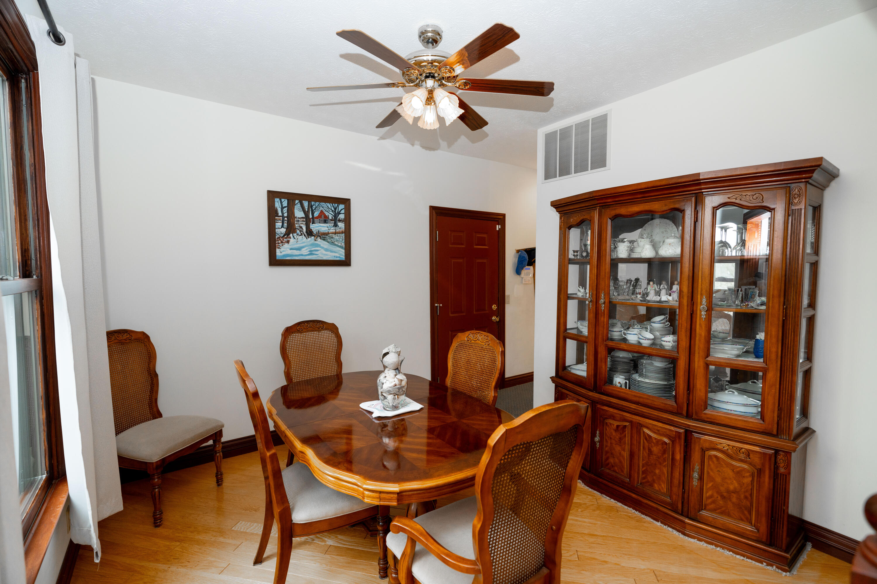 2442 Greystone Lane, Springfield, Ohio 45503