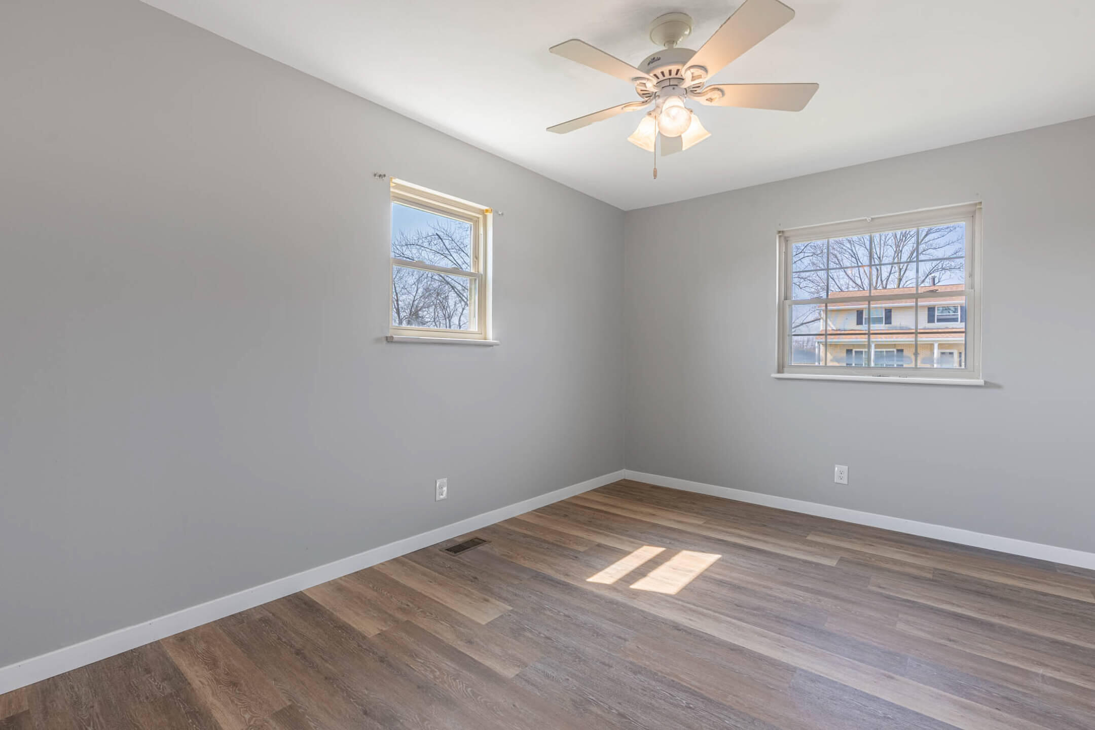 1300 Edgebrook Avenue, New Carlisle, Ohio 45344