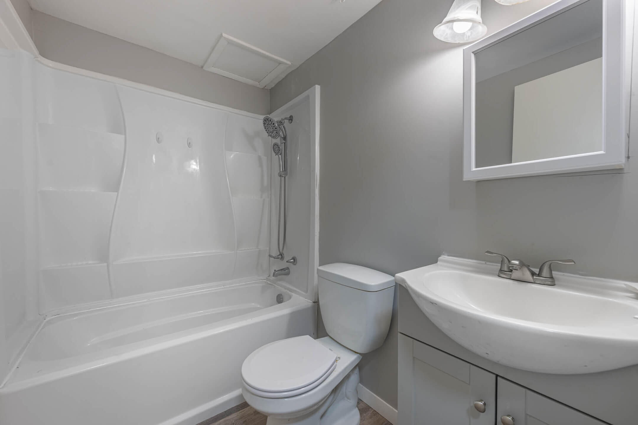 1300 Edgebrook Avenue, New Carlisle, Ohio 45344