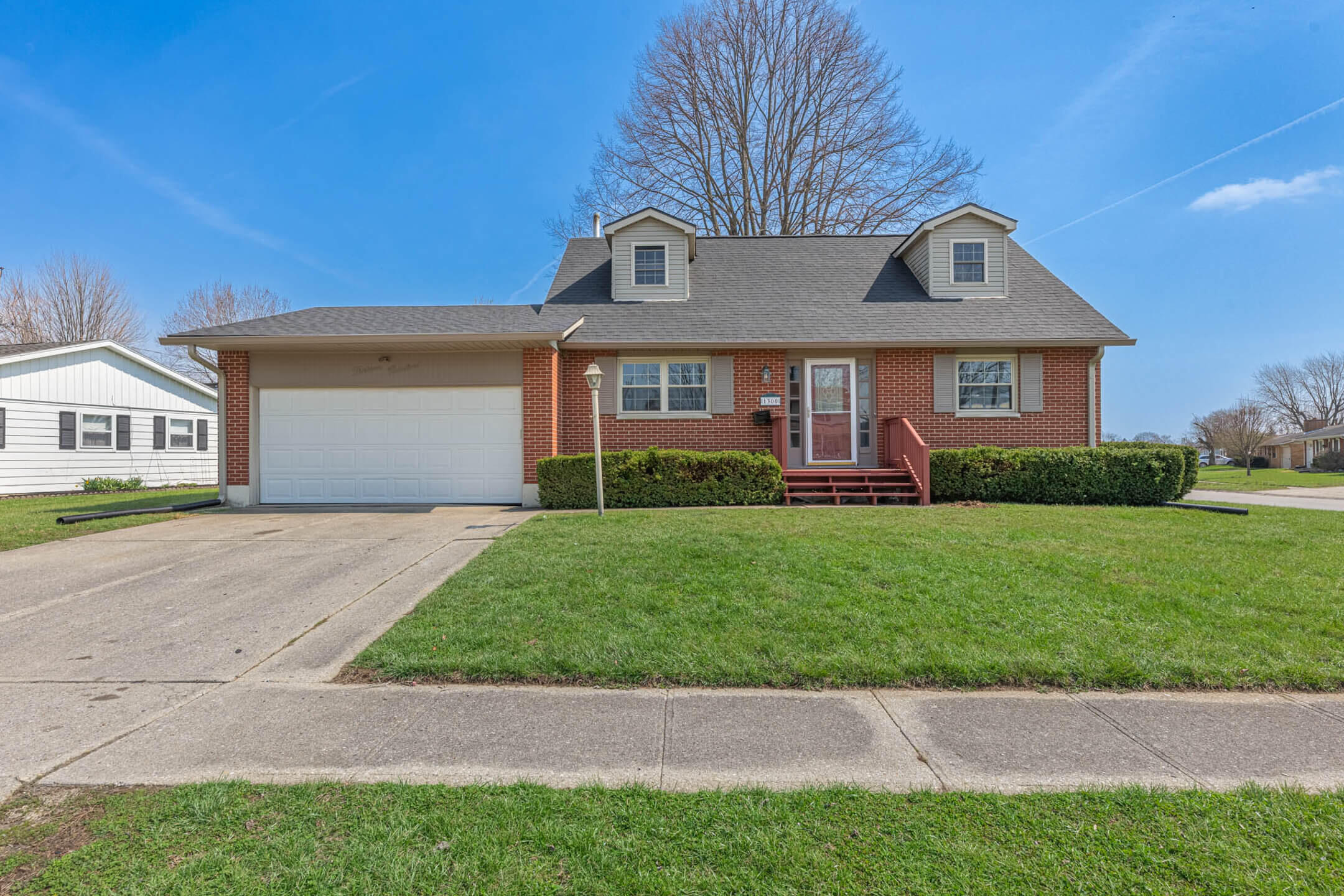 1300 Edgebrook Avenue, New Carlisle, Ohio 45344