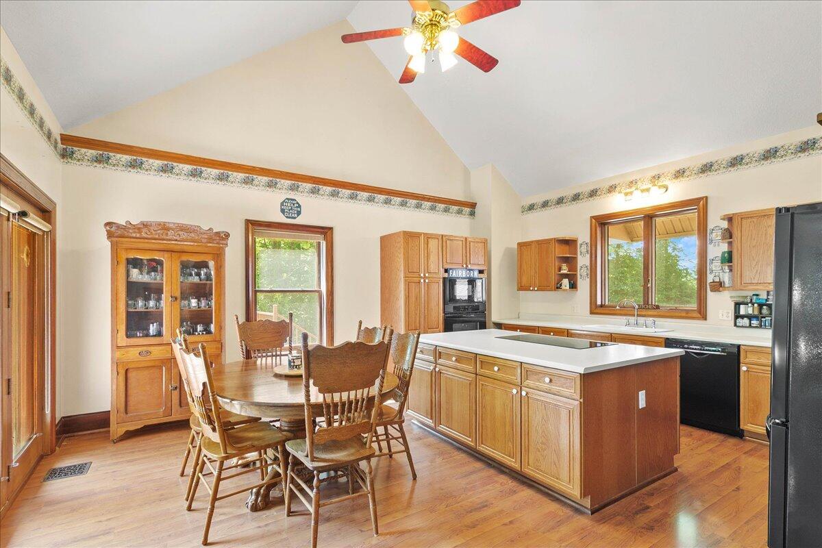 4164 County Road 1, Bellefontaine, Ohio 43311