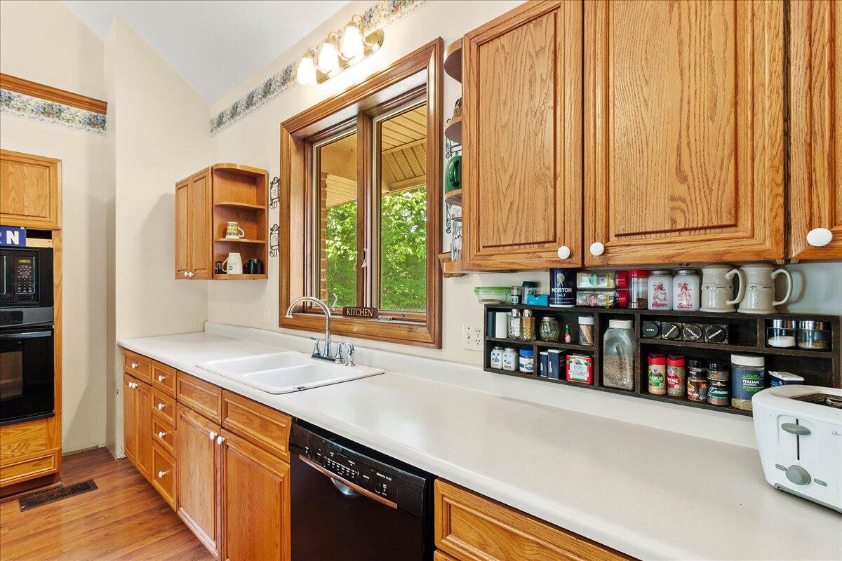 4164 County Road 1, Bellefontaine, Ohio 43311