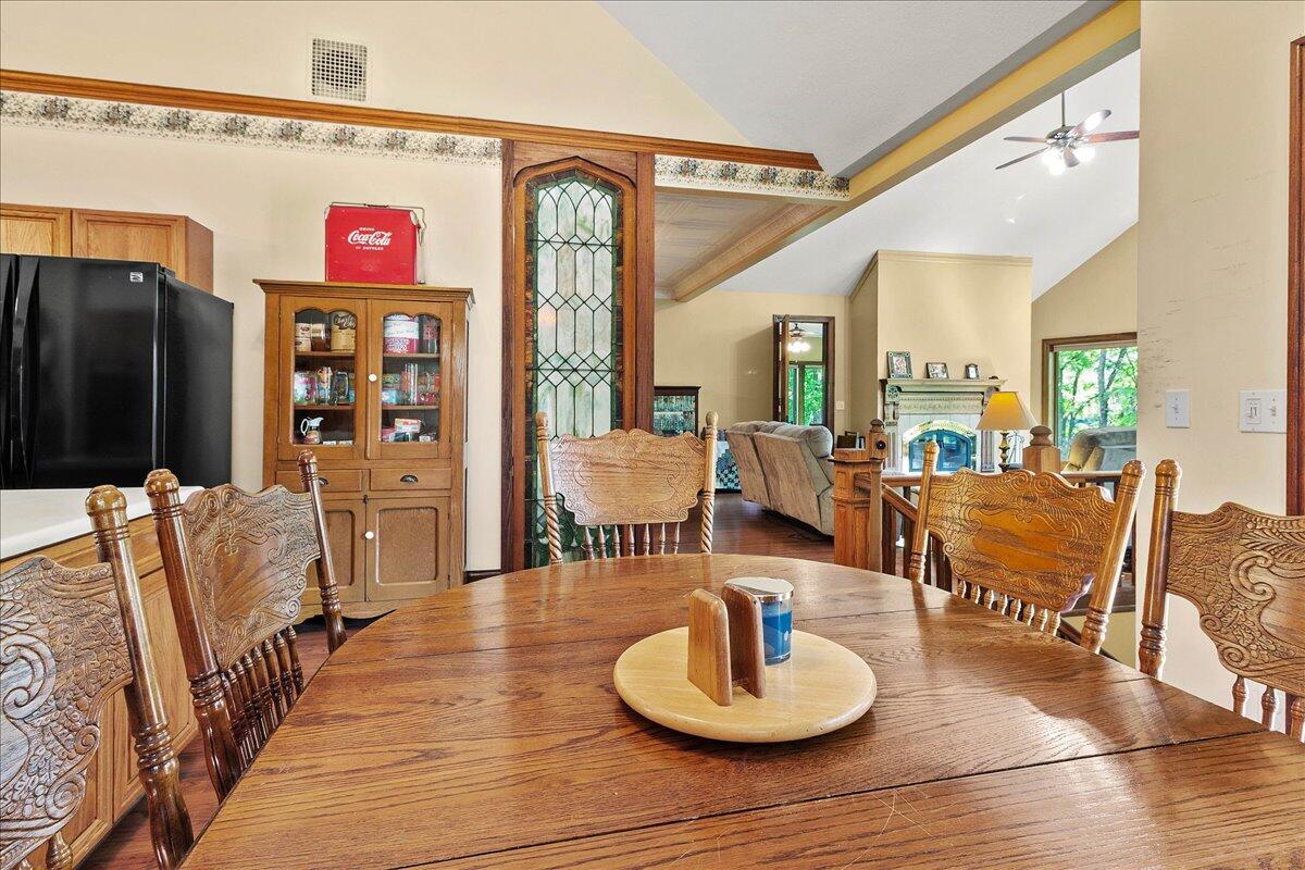 4164 County Road 1, Bellefontaine, Ohio 43311