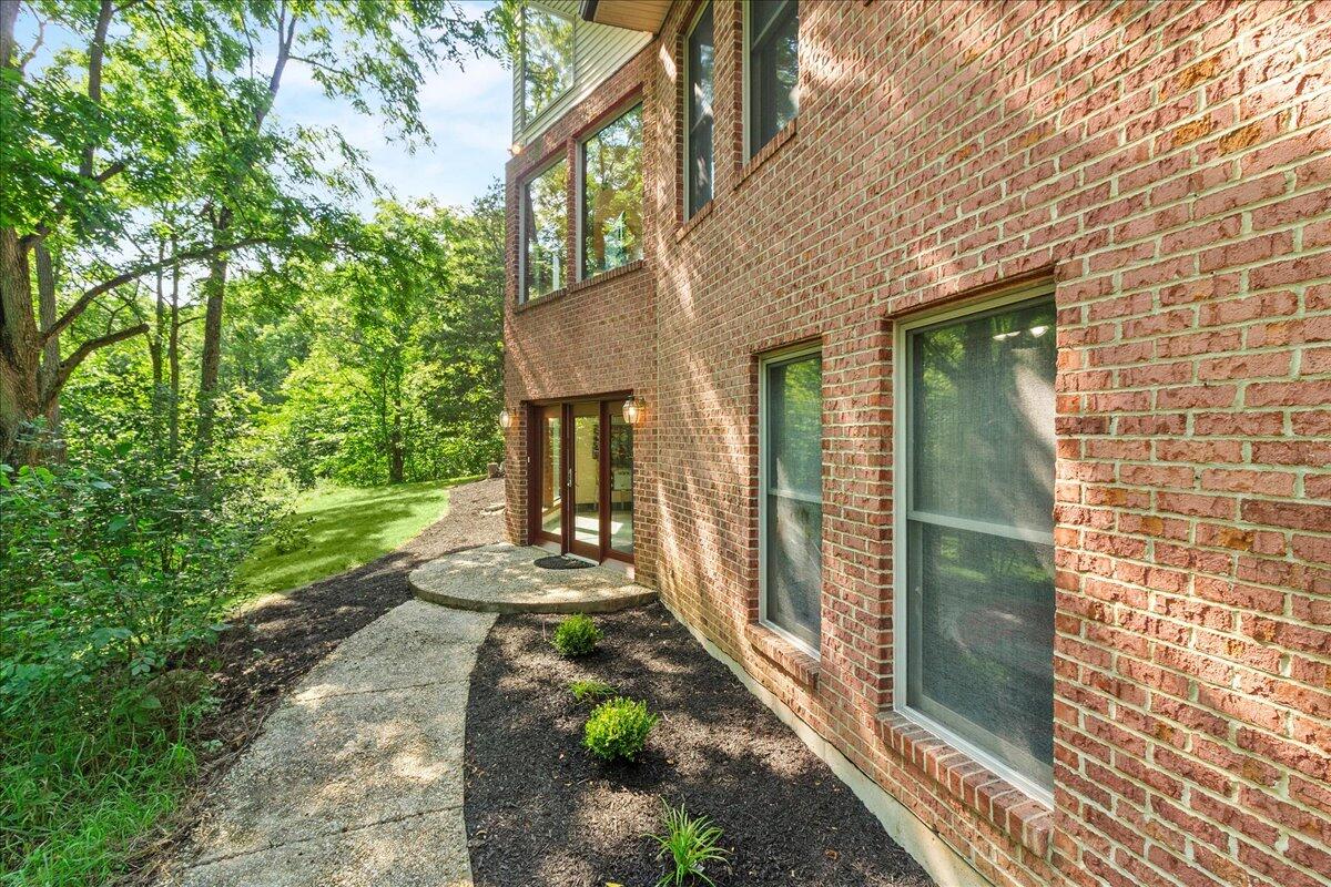 4164 County Road 1, Bellefontaine, Ohio 43311