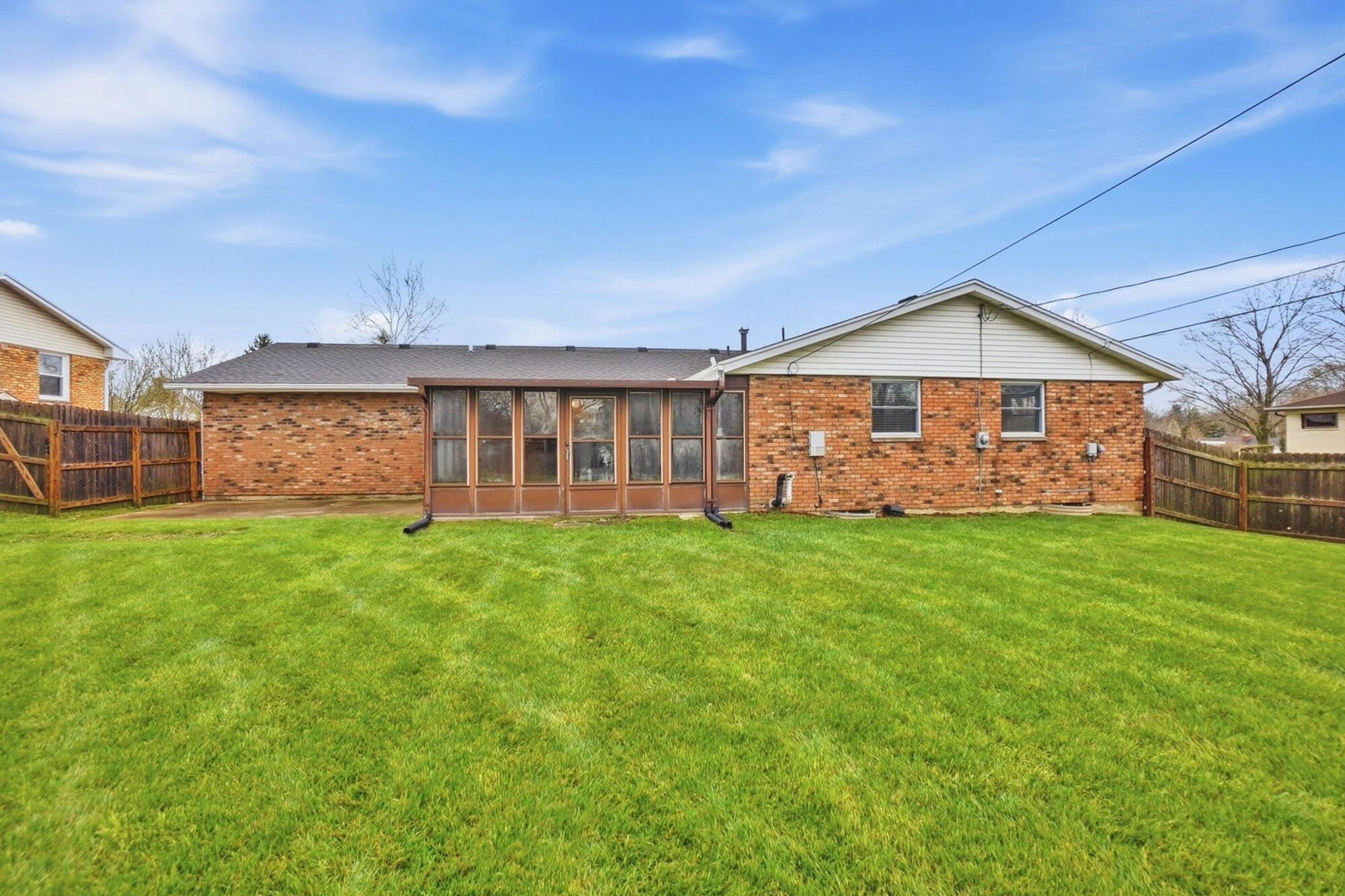 1628 Yorkshire Court, Springfield, Ohio 45503