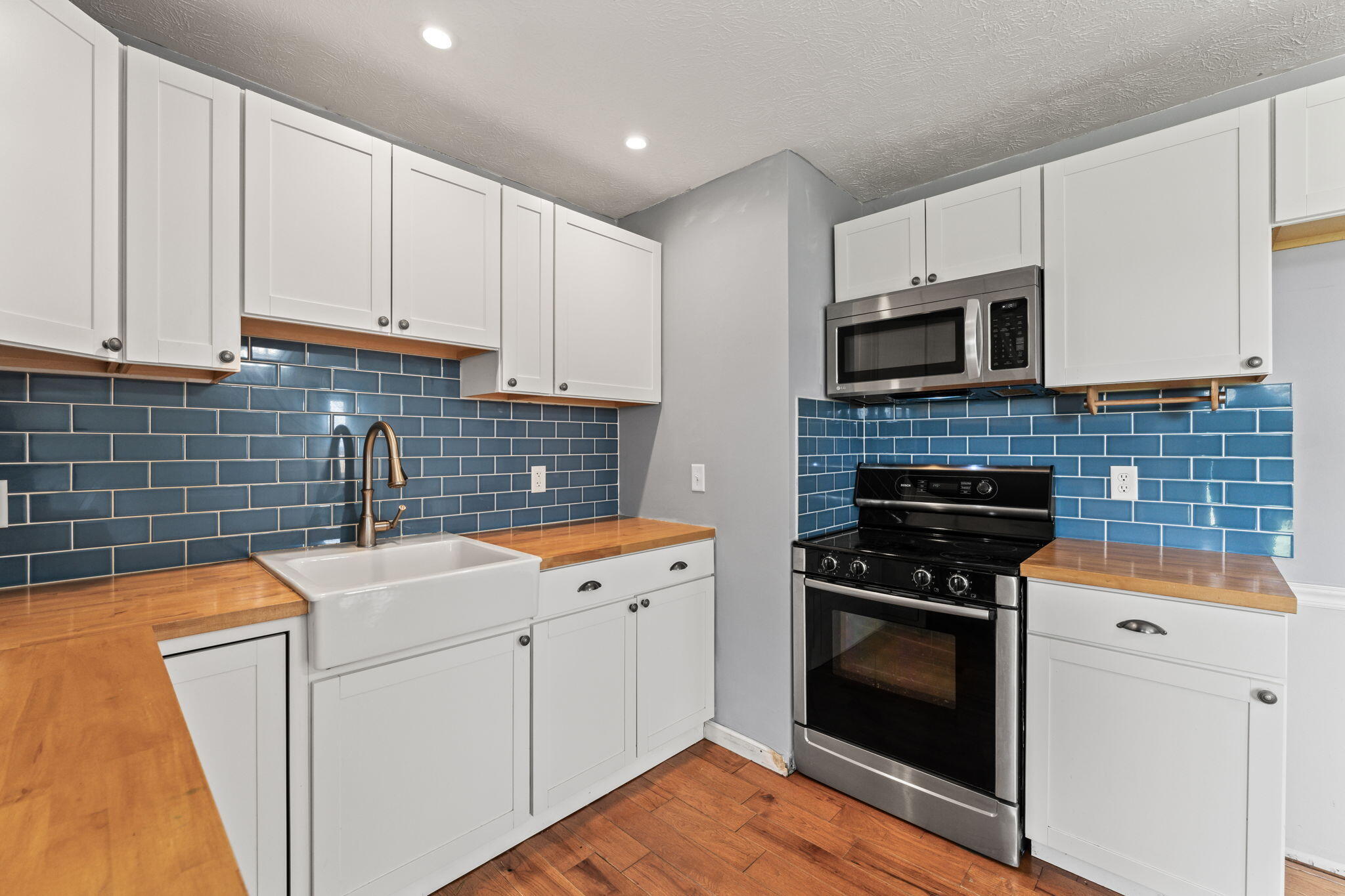 4716 Old Clifton Road, Springfield, Ohio 45502