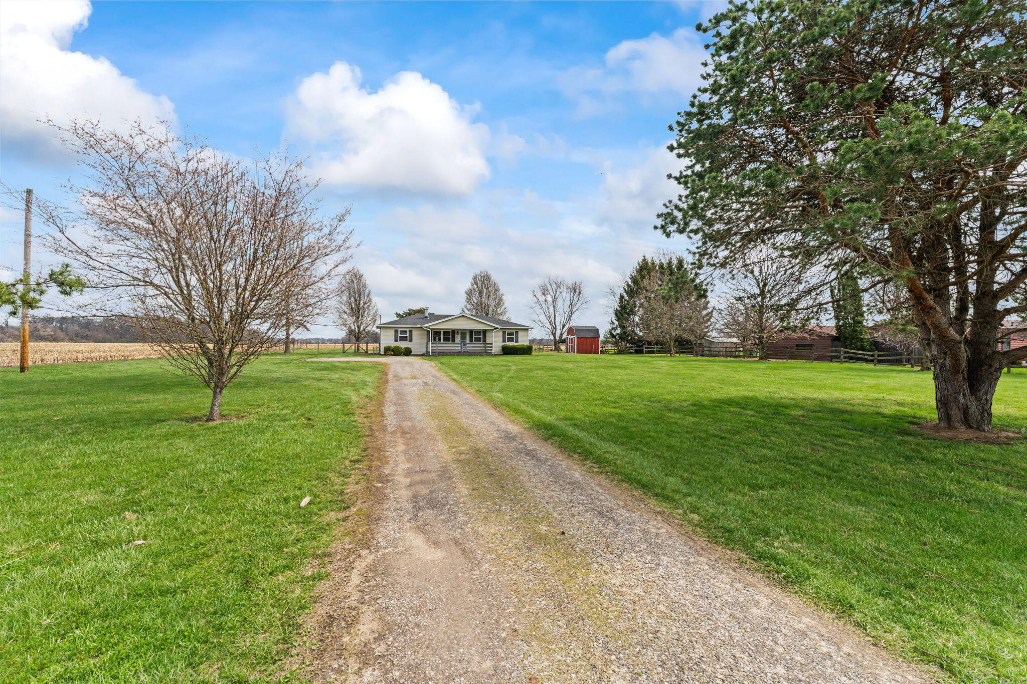 4716 Old Clifton Road, Springfield, Ohio 45502