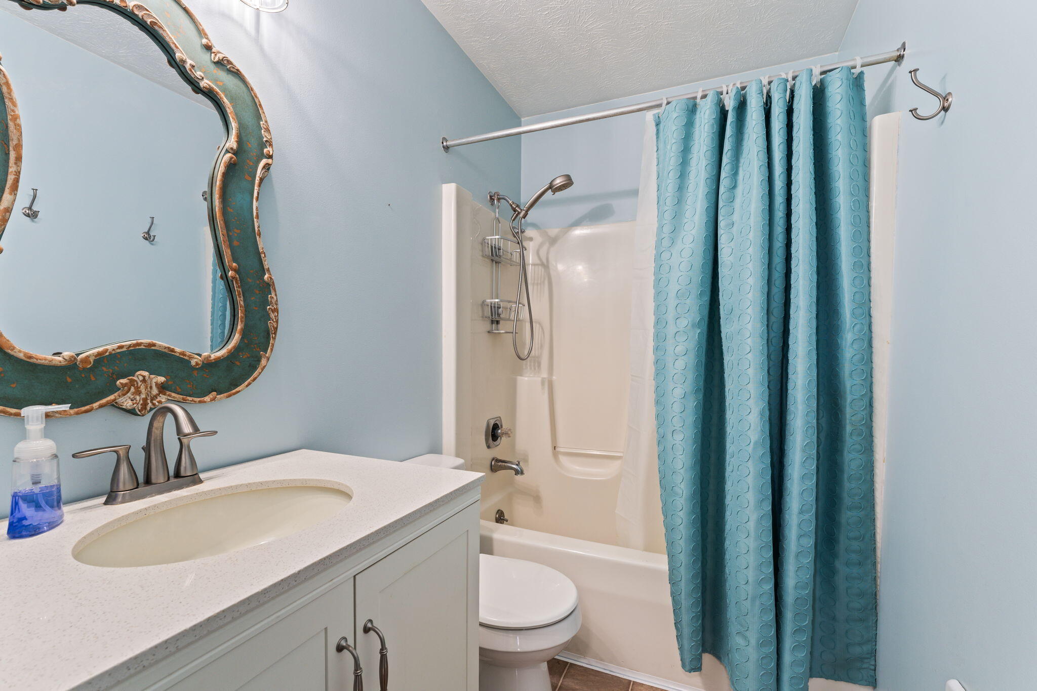 4716 Old Clifton Road, Springfield, Ohio 45502