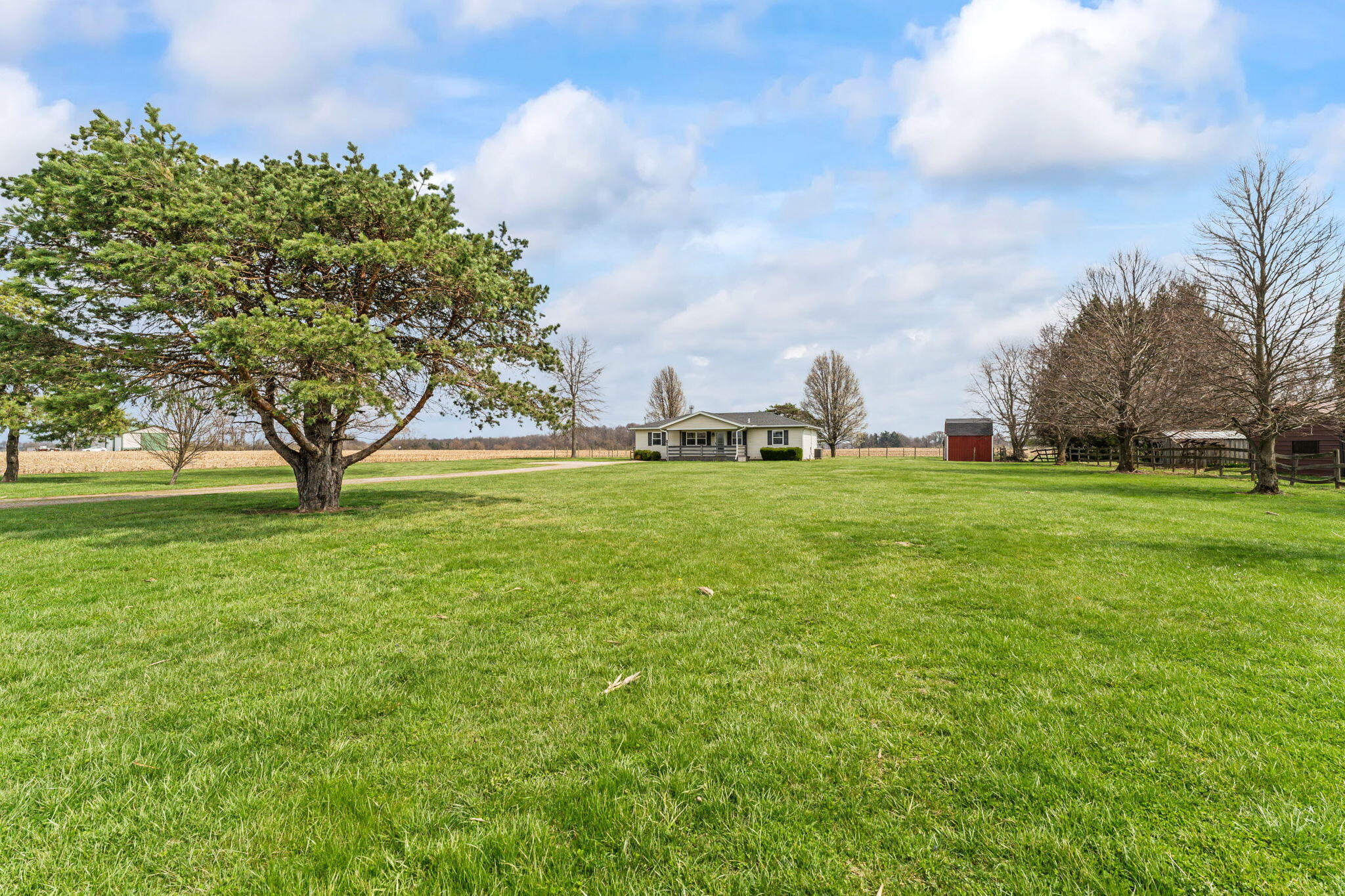 4716 Old Clifton Road, Springfield, Ohio 45502