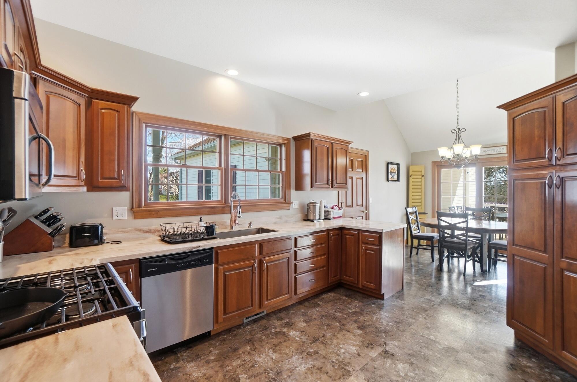 3457 Stoney Creek Street, Springfield, Ohio 45504