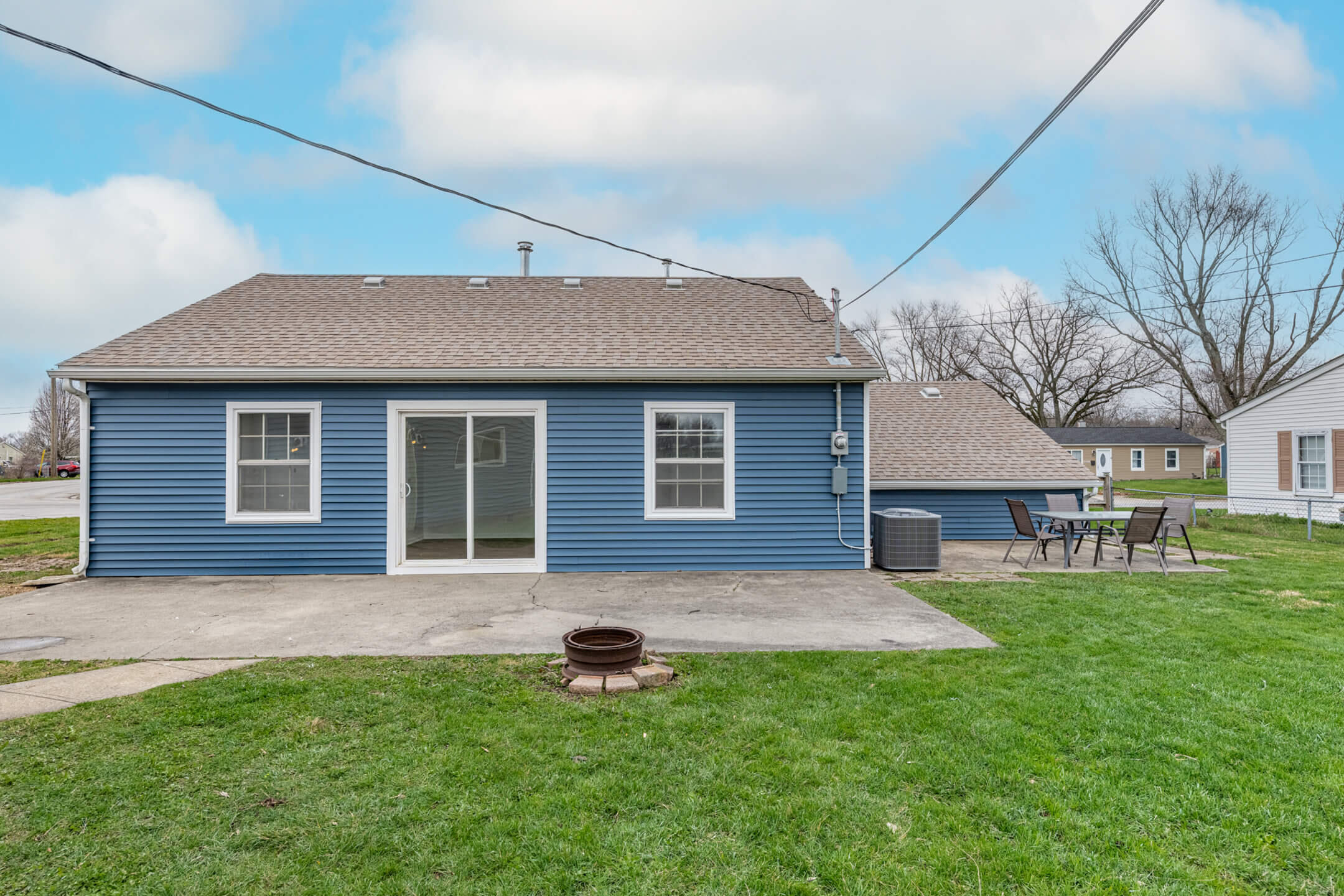 2037 Gerald Drive, Springfield, Ohio 45505