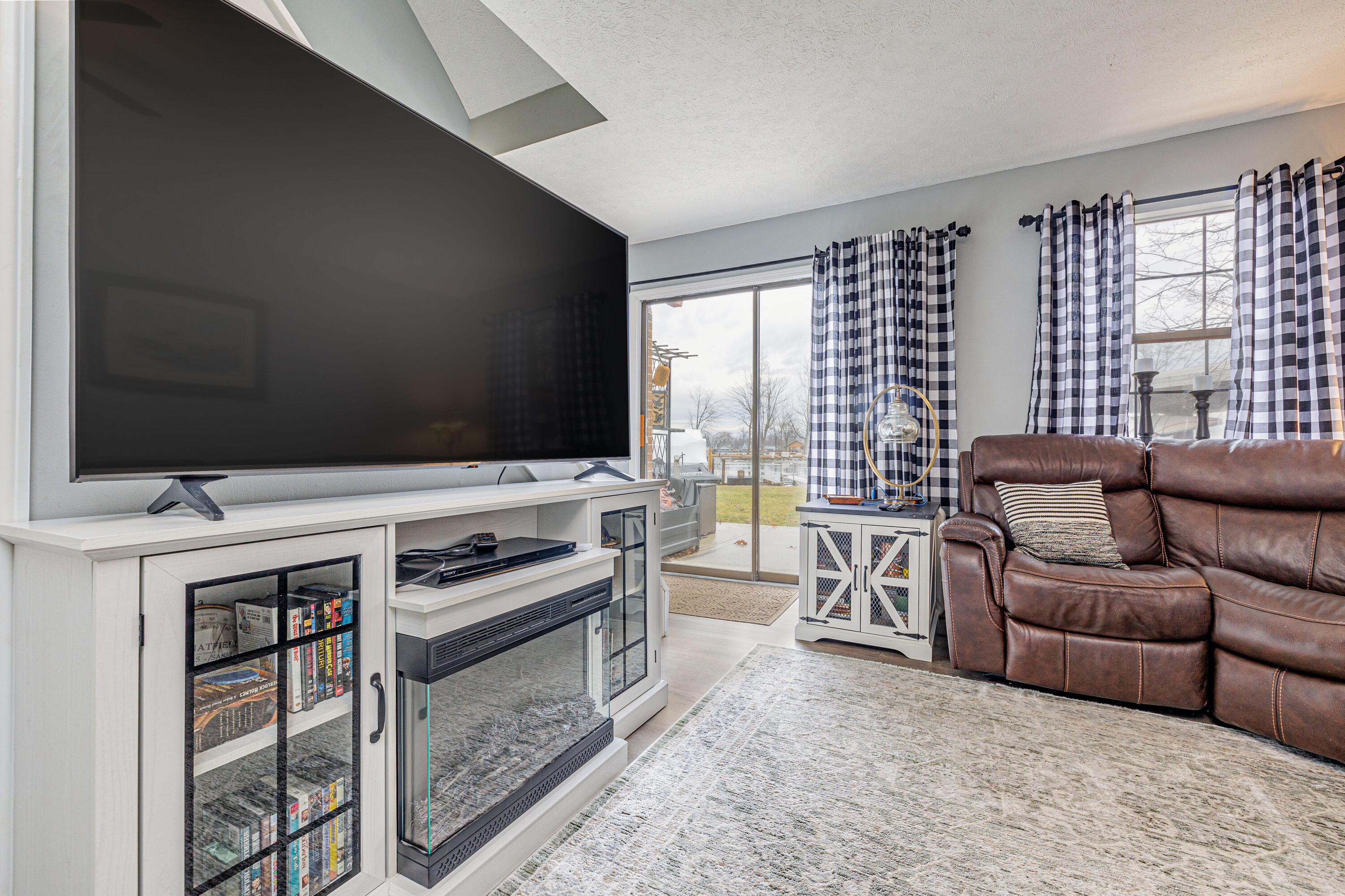 218 Warren Avenue, Russells Point, Ohio 43348