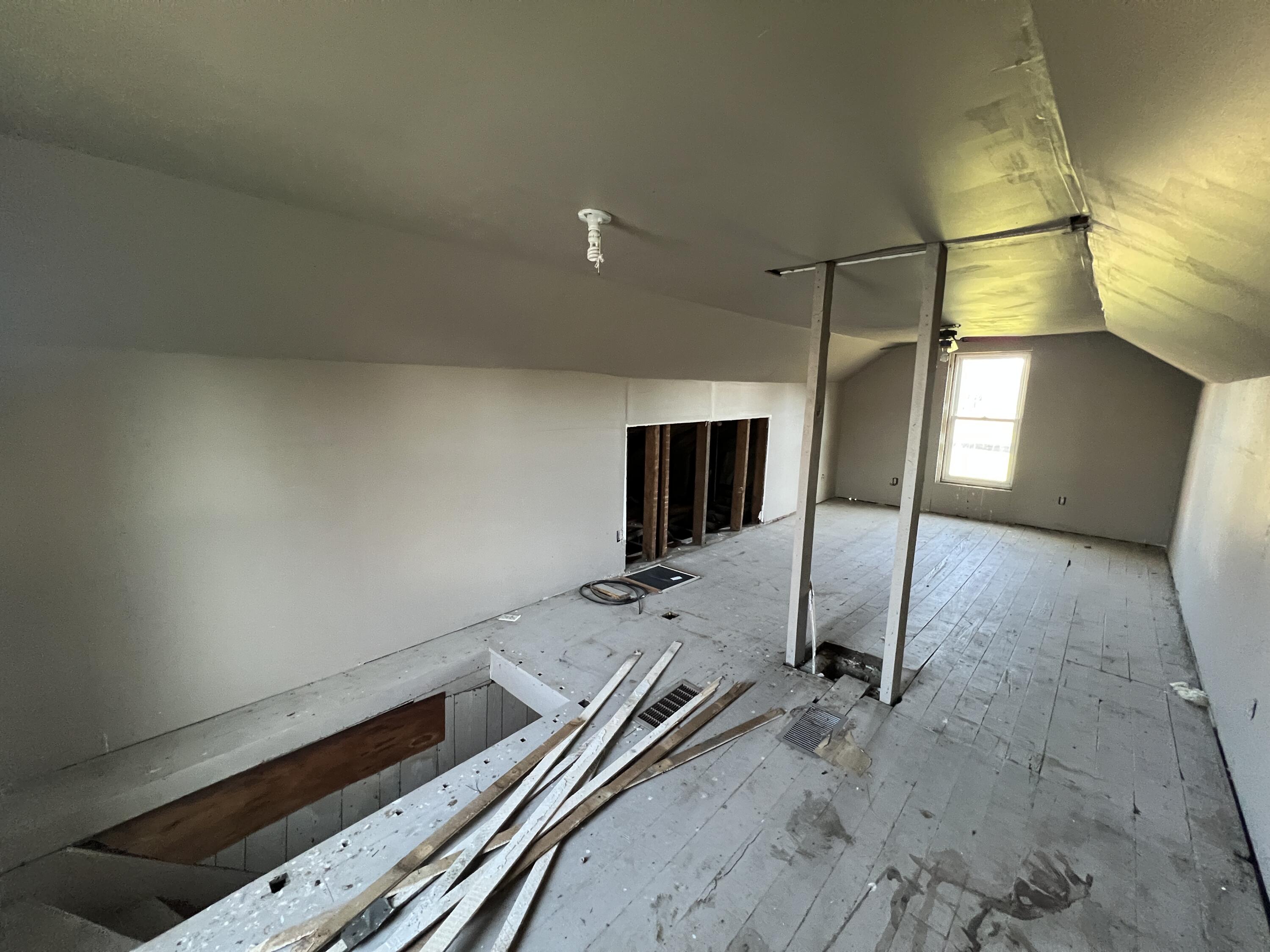 16077 Pasco Montra Road, Jackson Center, Ohio 45334