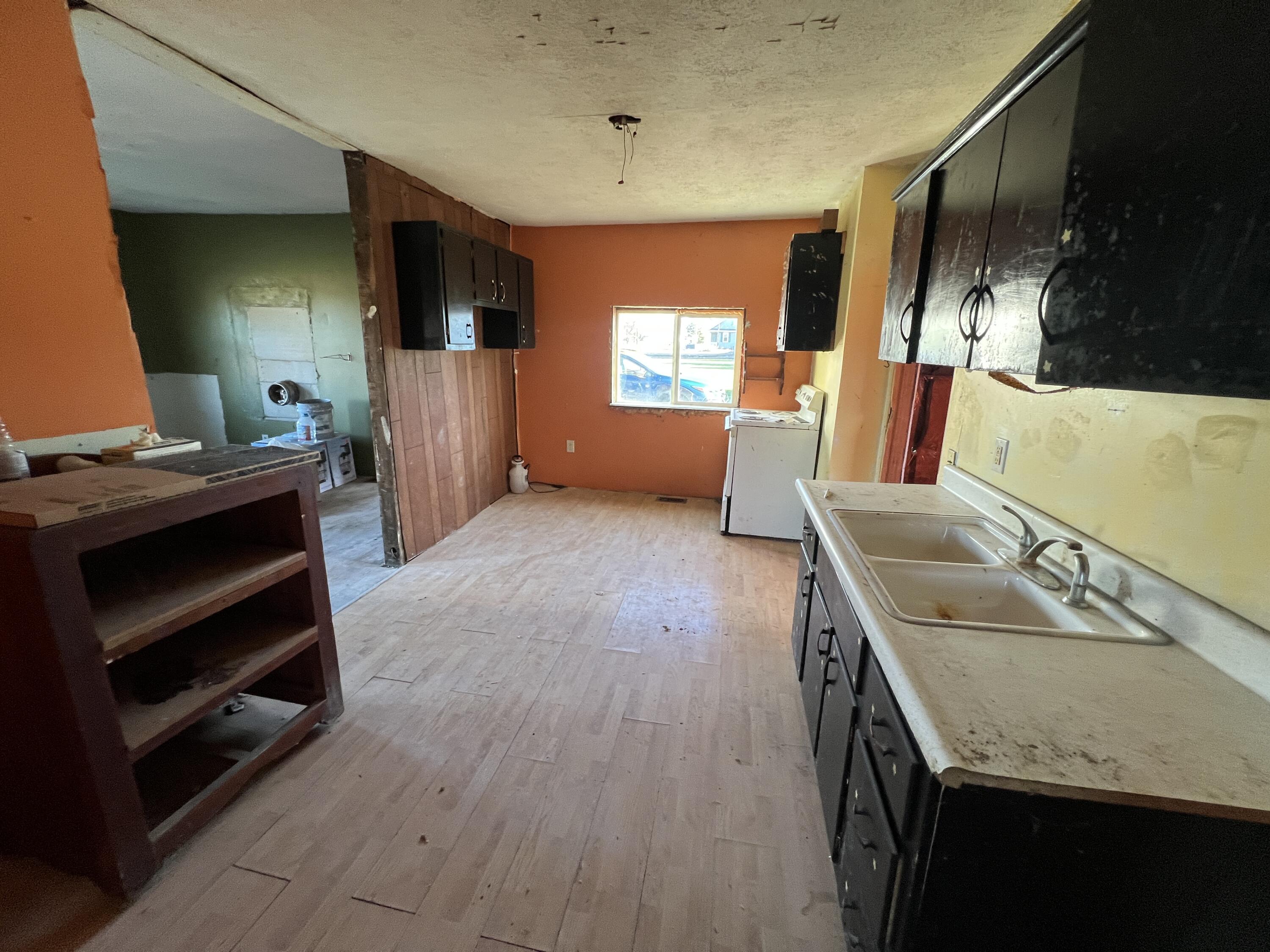 16077 Pasco Montra Road, Jackson Center, Ohio 45334