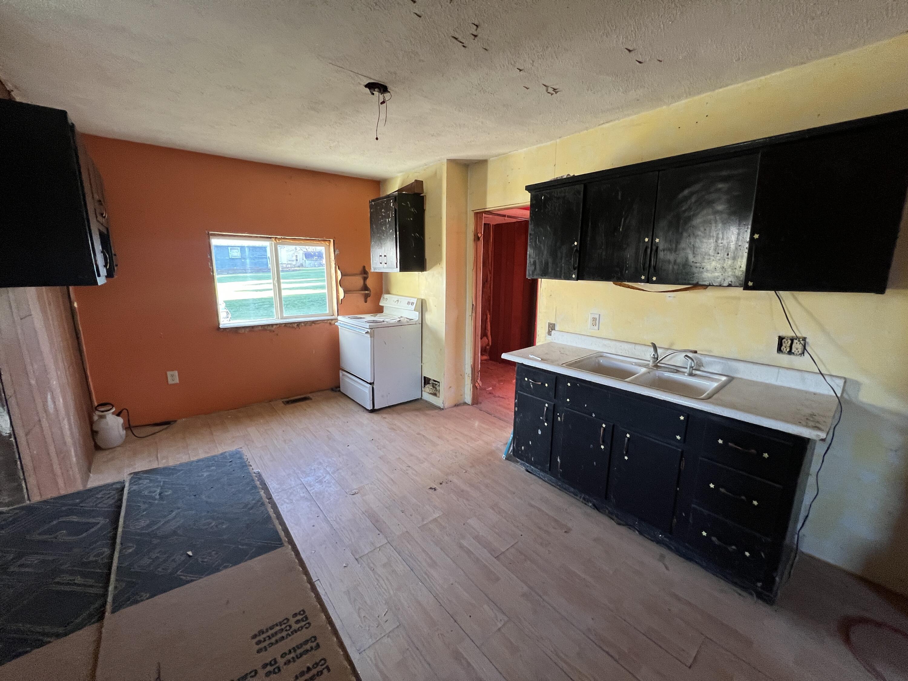 16077 Pasco Montra Road, Jackson Center, Ohio 45334