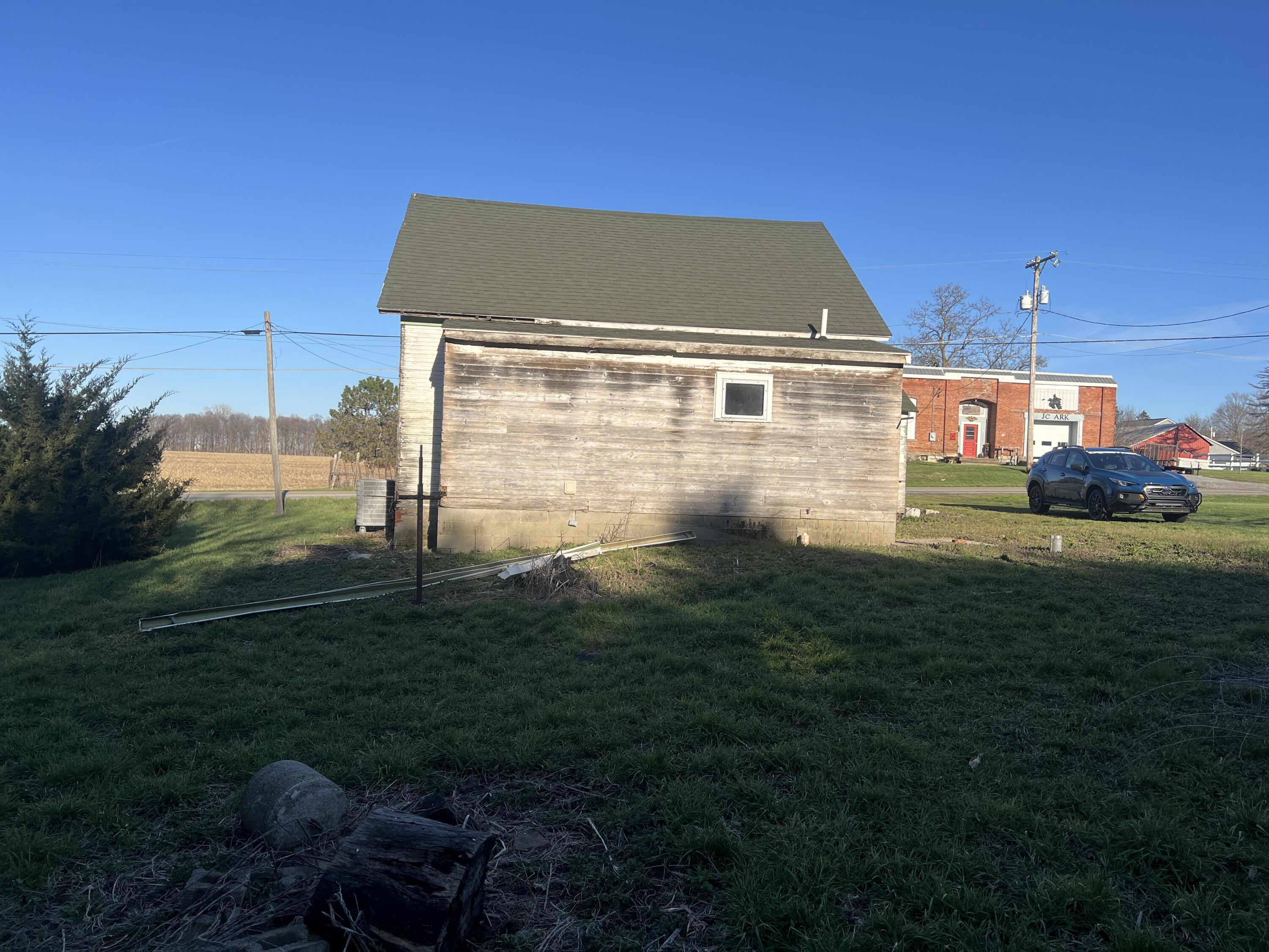 16077 Pasco Montra Road, Jackson Center, Ohio 45334