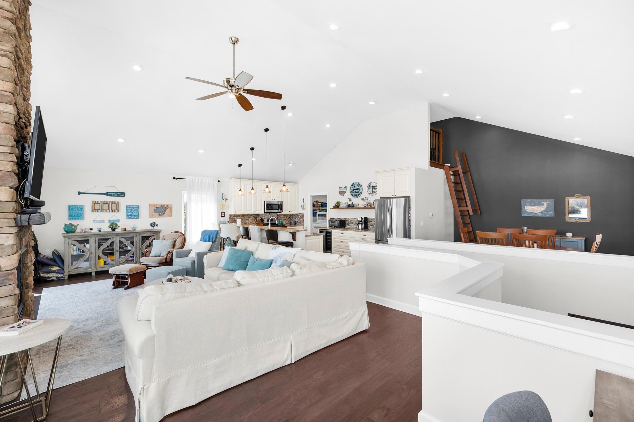 8596 State Route 368, Huntsville, Ohio 43324