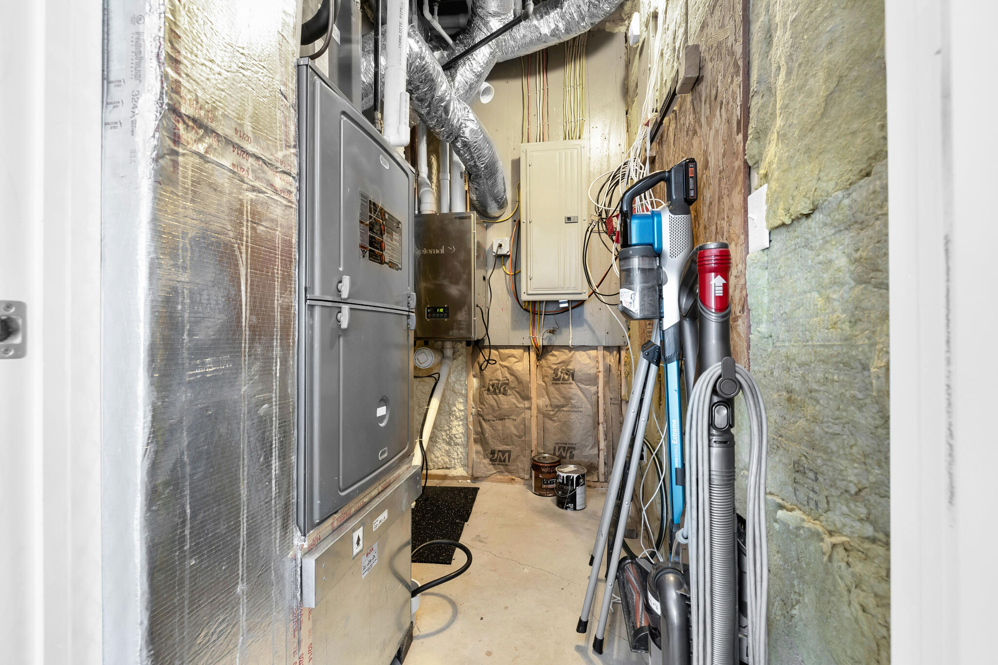 8596 State Route 368, Huntsville, Ohio 43324