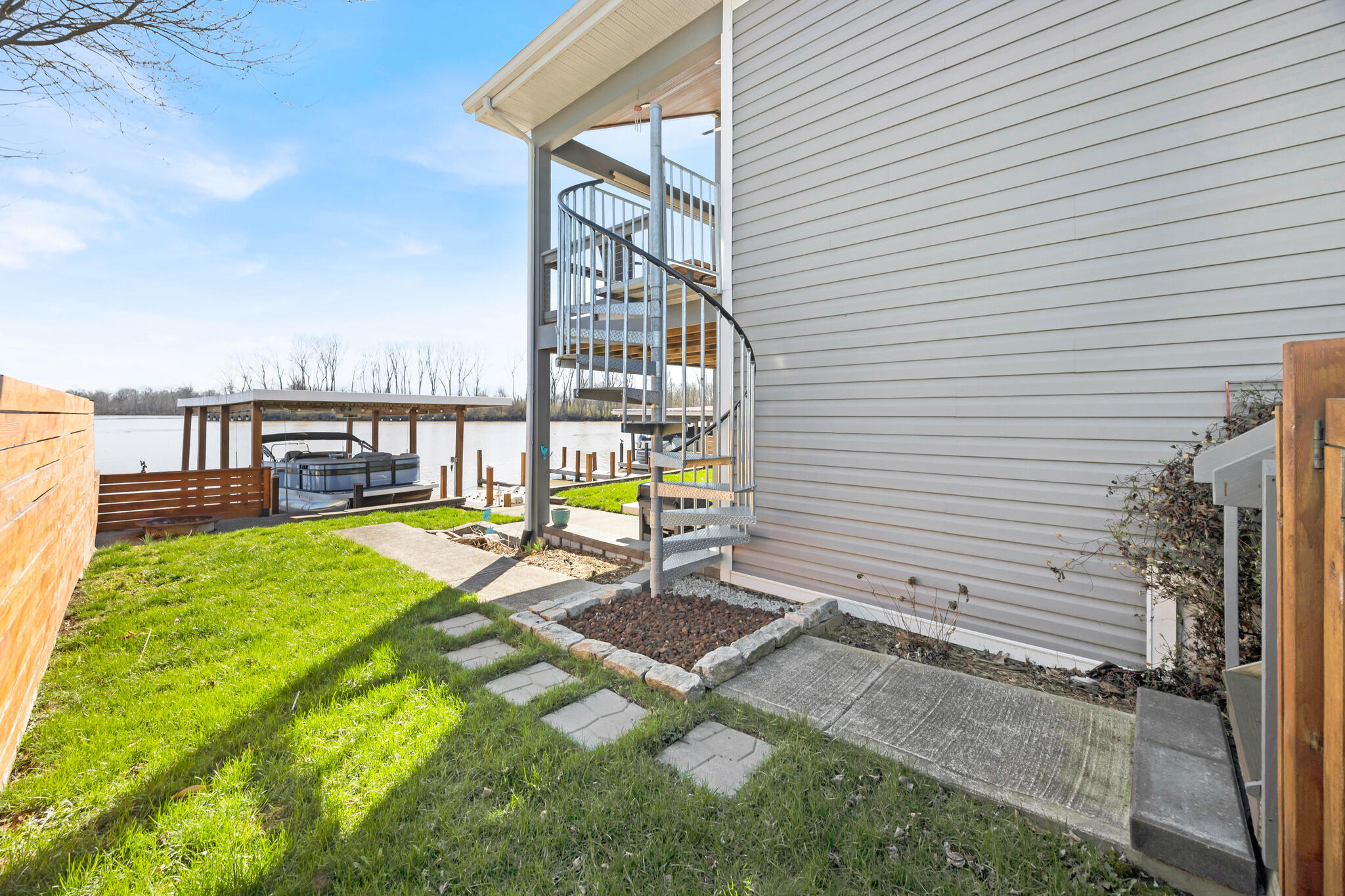 8596 State Route 368, Huntsville, Ohio 43324