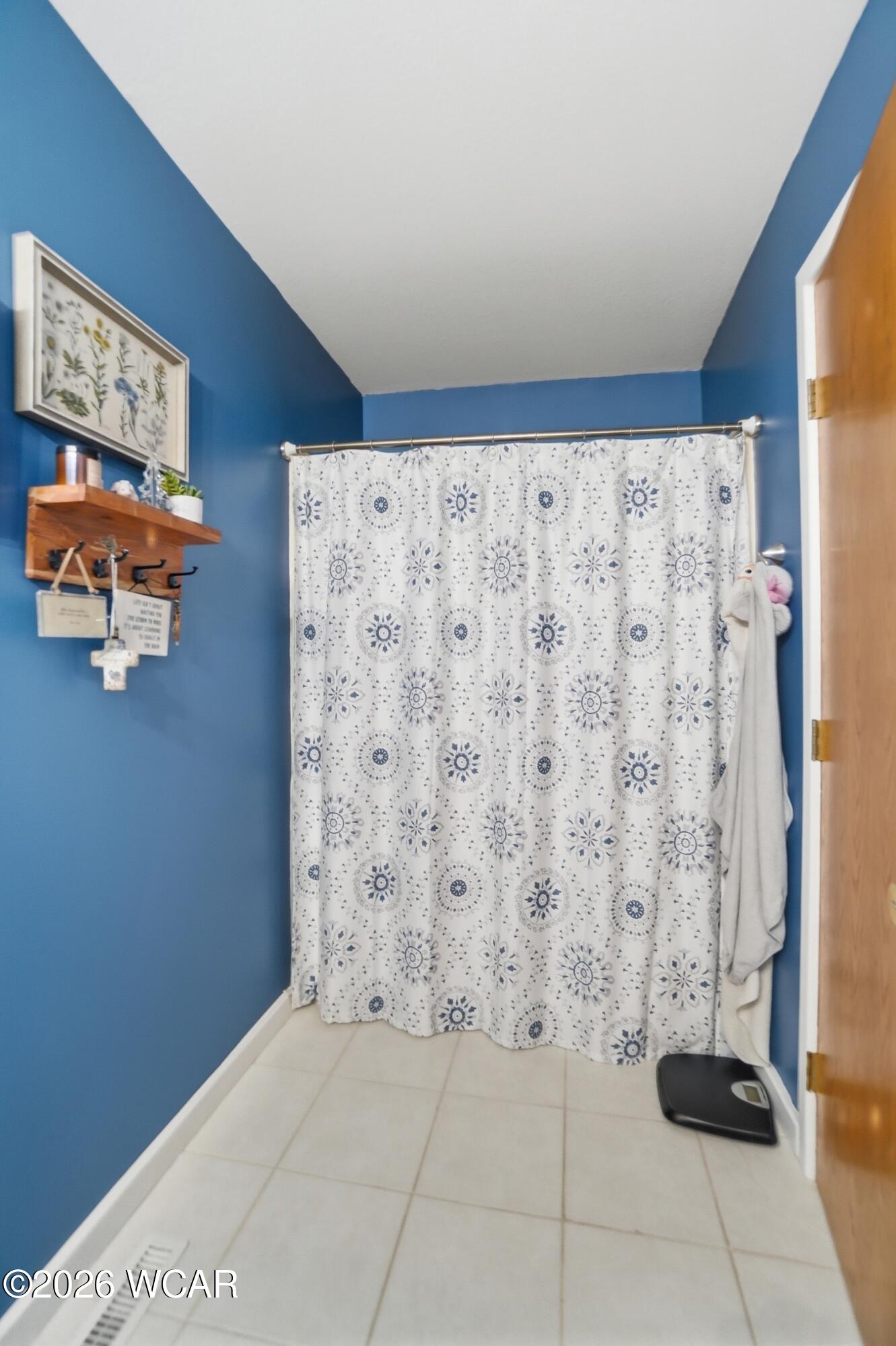 24702 Buckland Holden Road, Waynesfield, Ohio