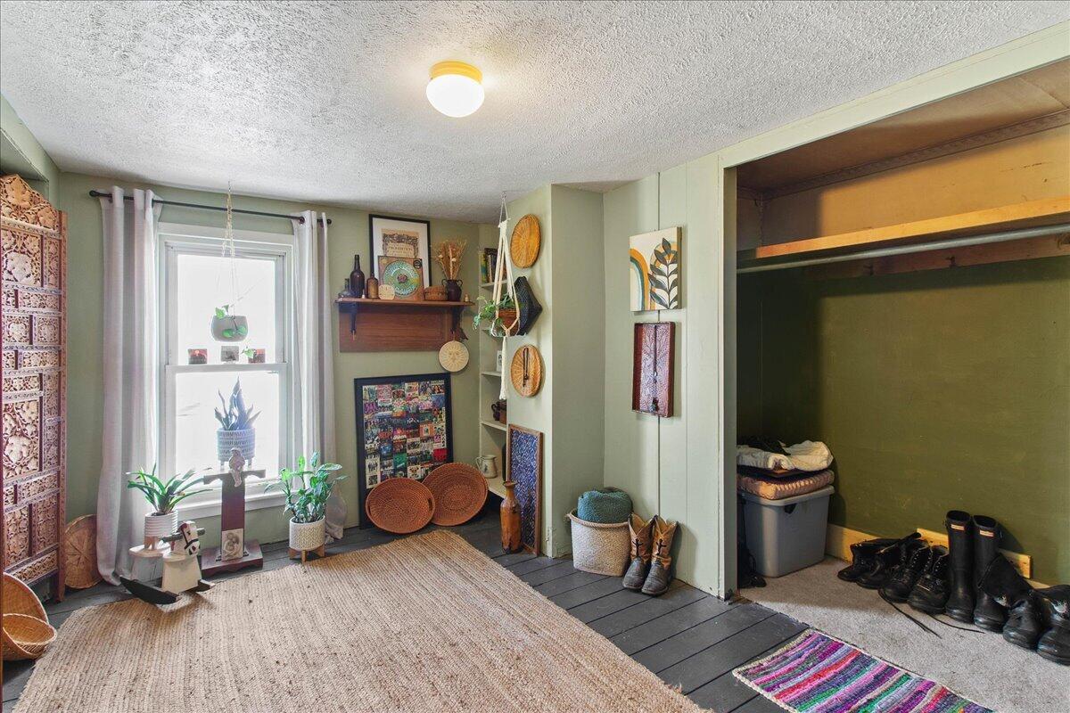 431 Center Street, West Mansfield, Ohio 43358