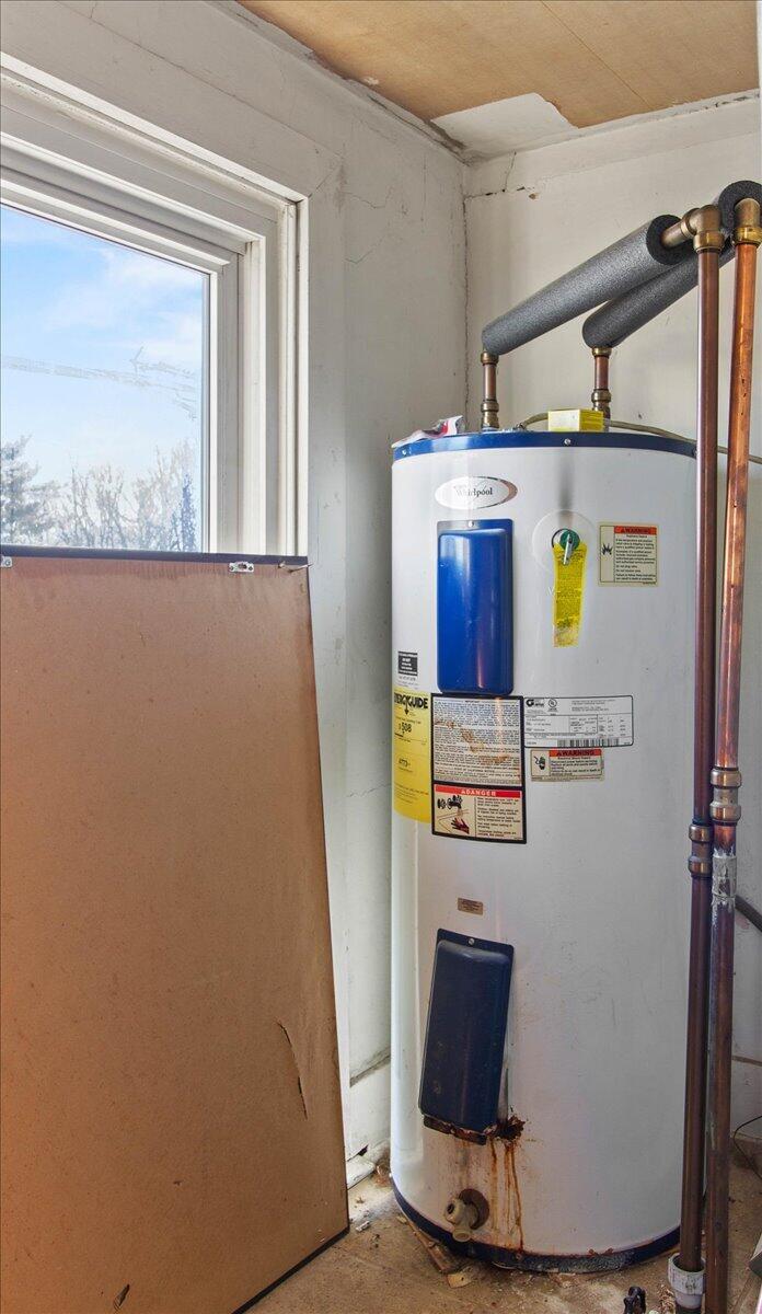 431 Center Street, West Mansfield, Ohio 43358