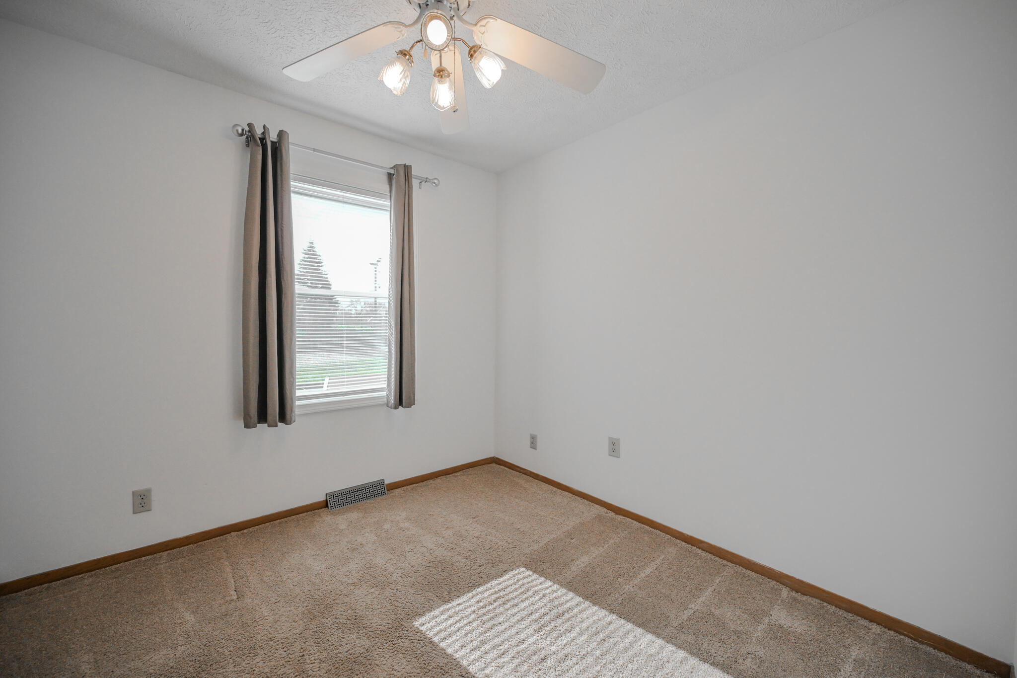 6970 Coffin Station Road, Urbana, Ohio 43078