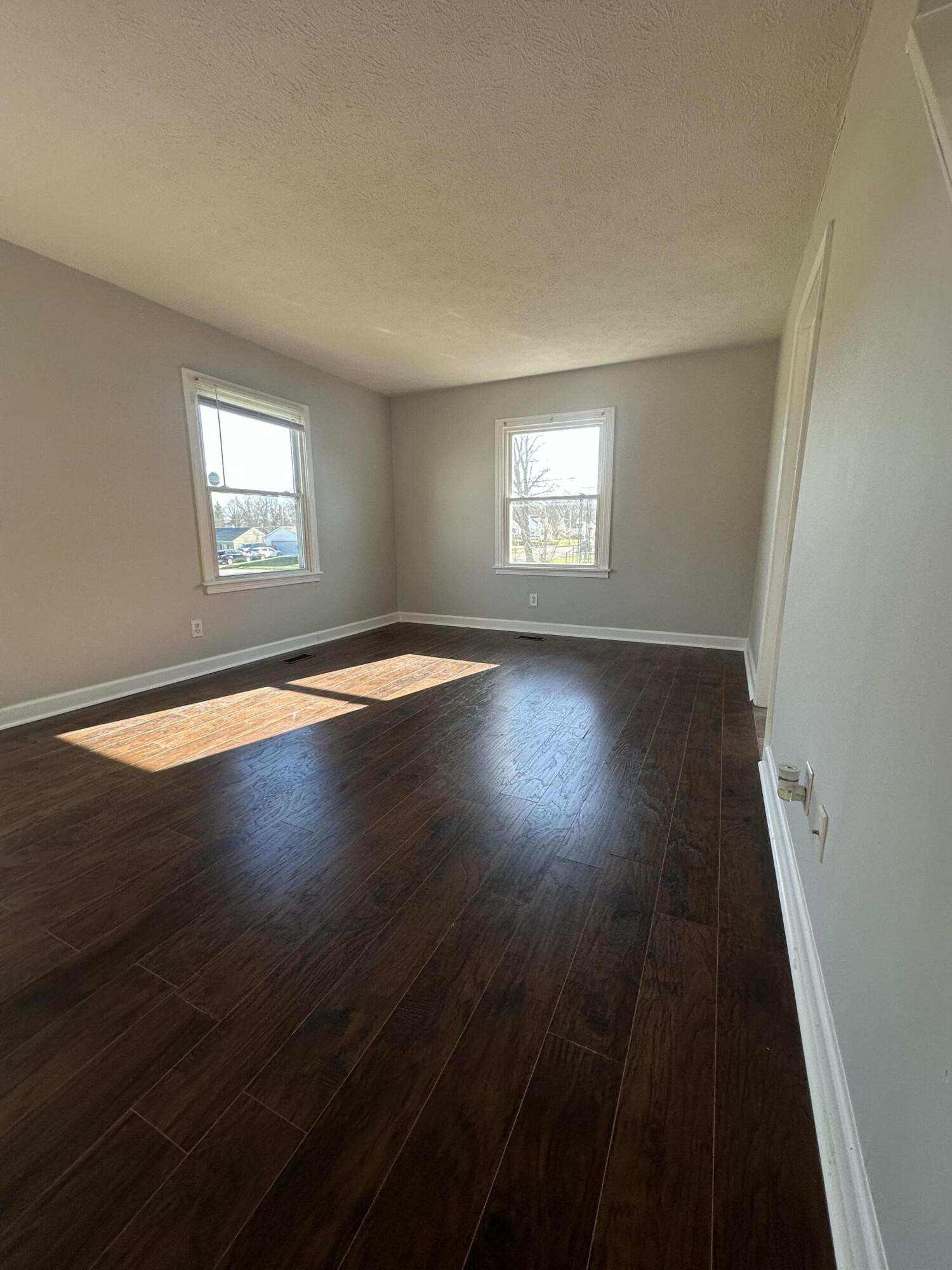 1633 Sweetbriar Lane, Springfield, Ohio 45505