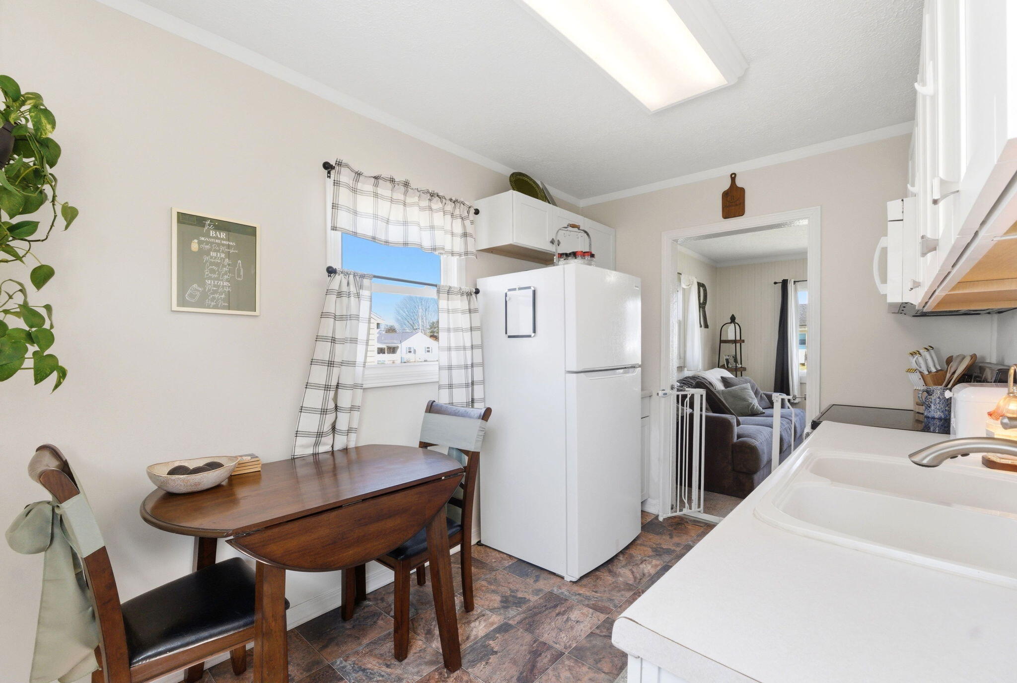 2409 Mayfair Drive, Springfield, Ohio 45505