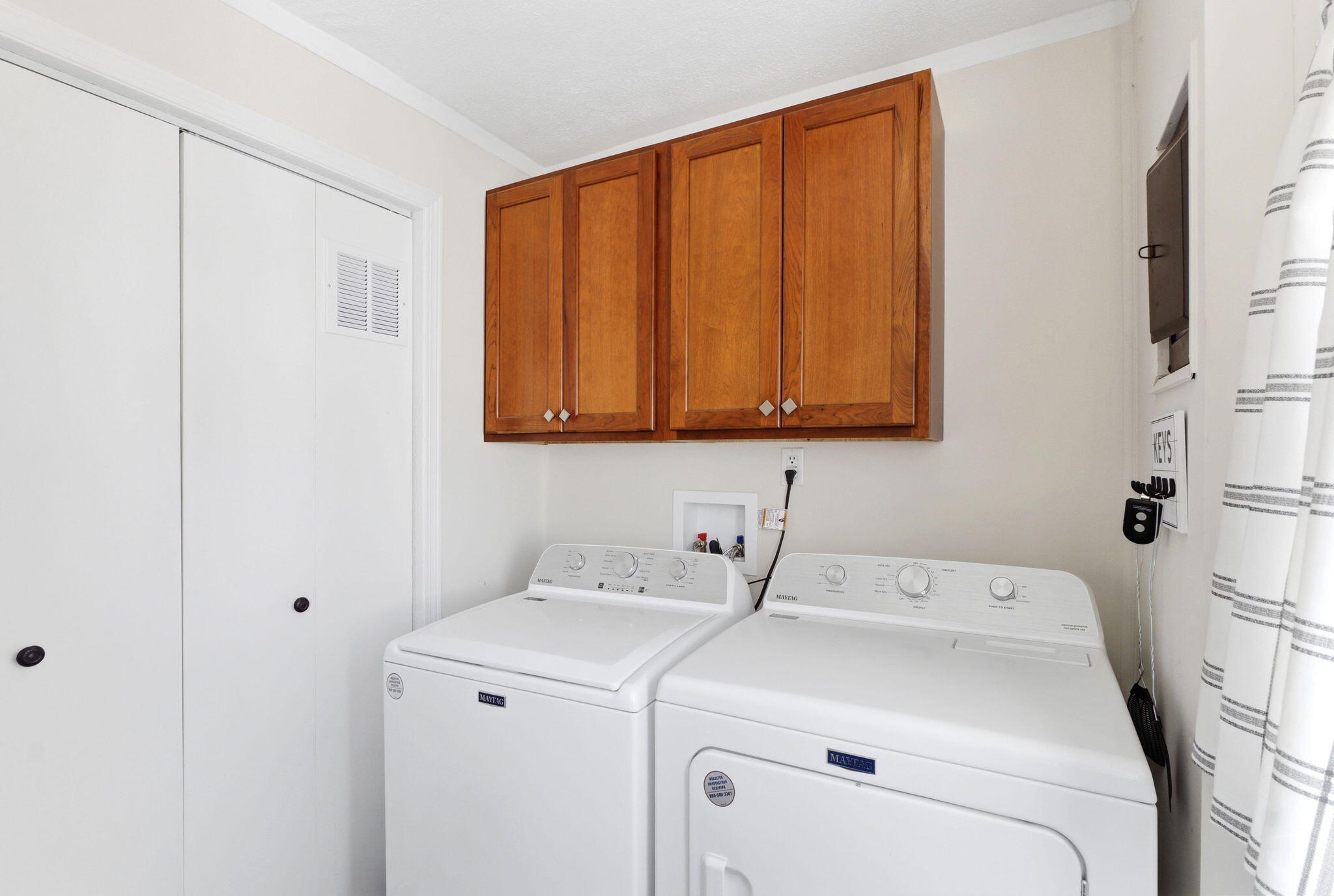 2409 Mayfair Drive, Springfield, Ohio 45505