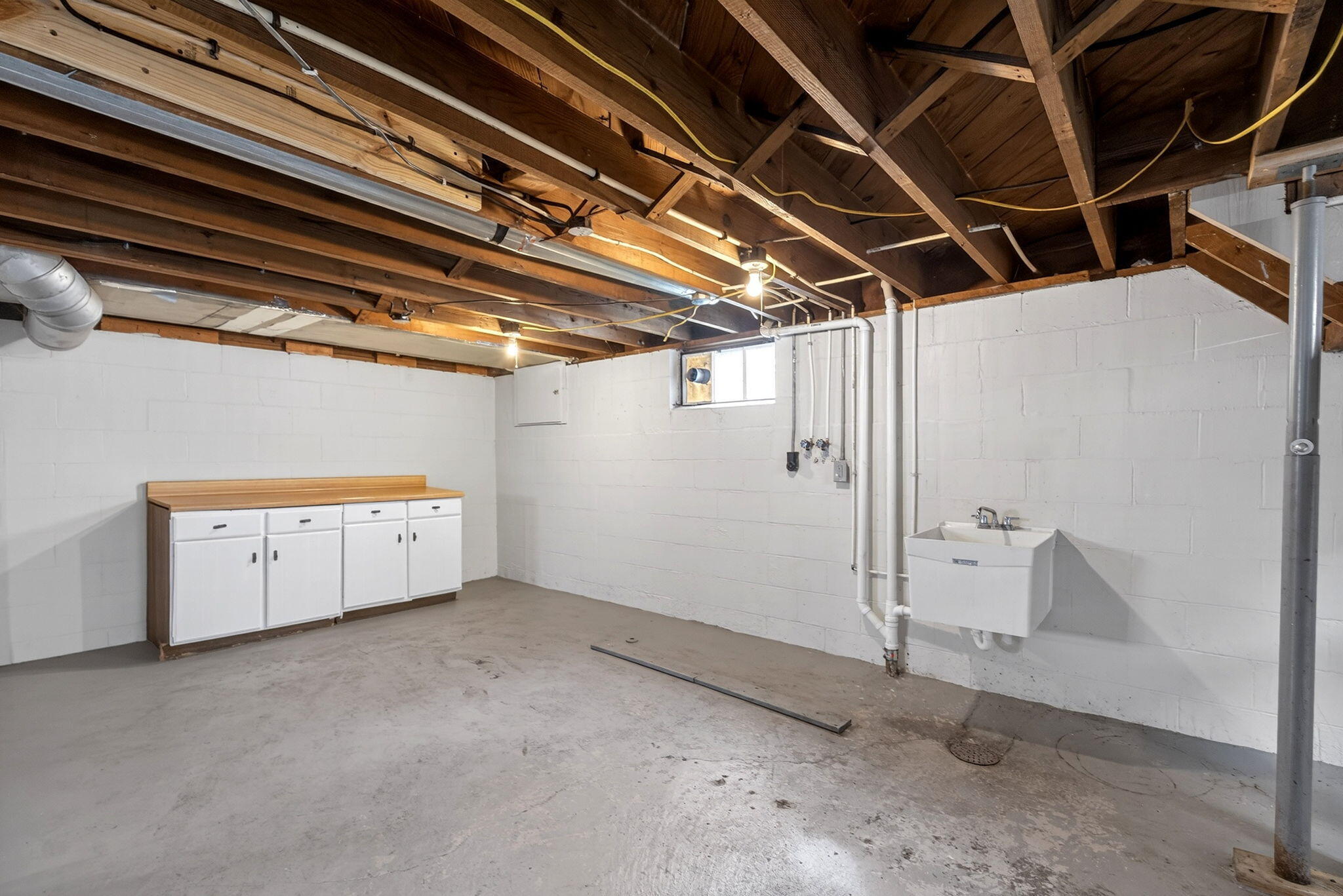 2162 Broadway Street, Springfield, Ohio 45504