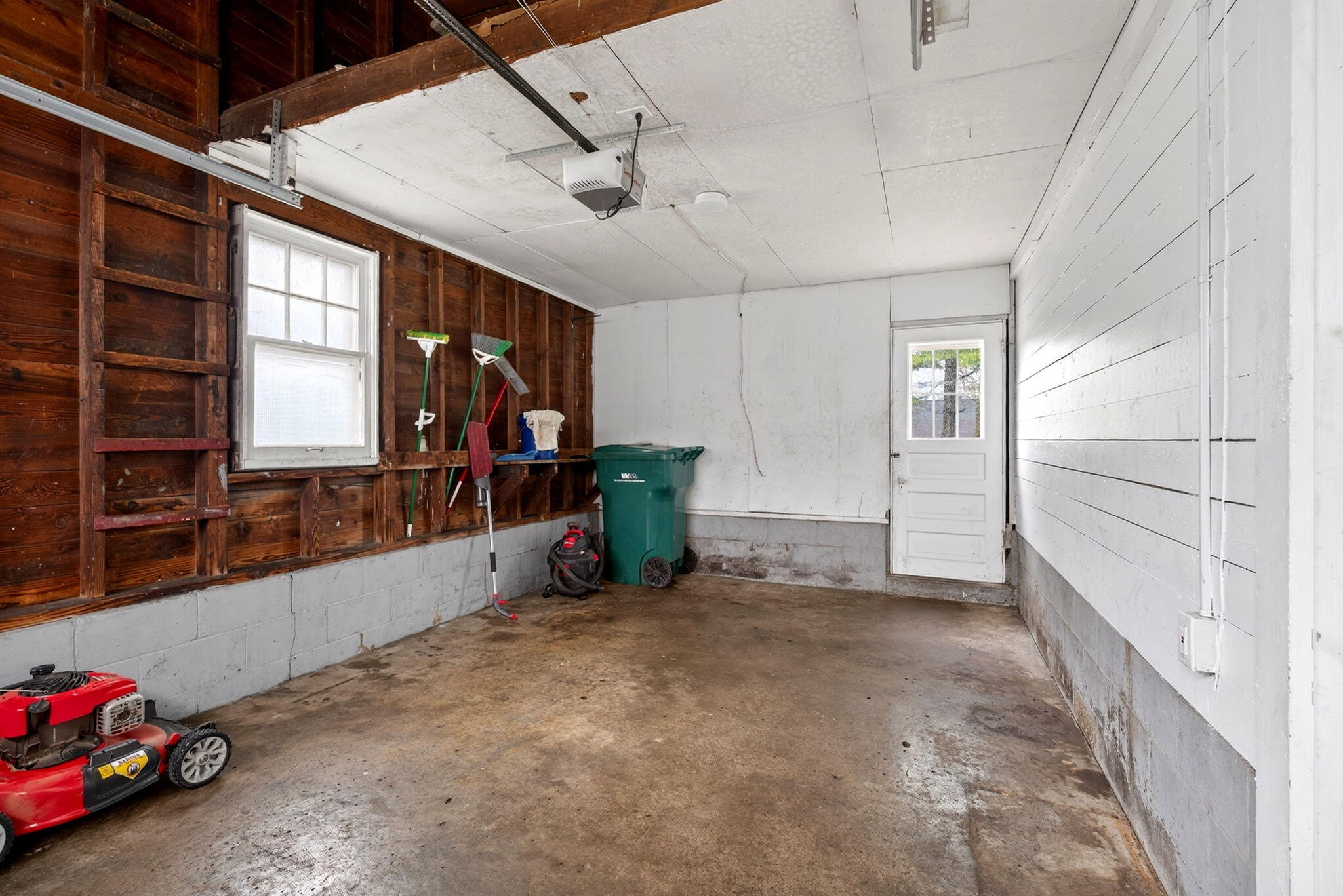 2162 Broadway Street, Springfield, Ohio 45504