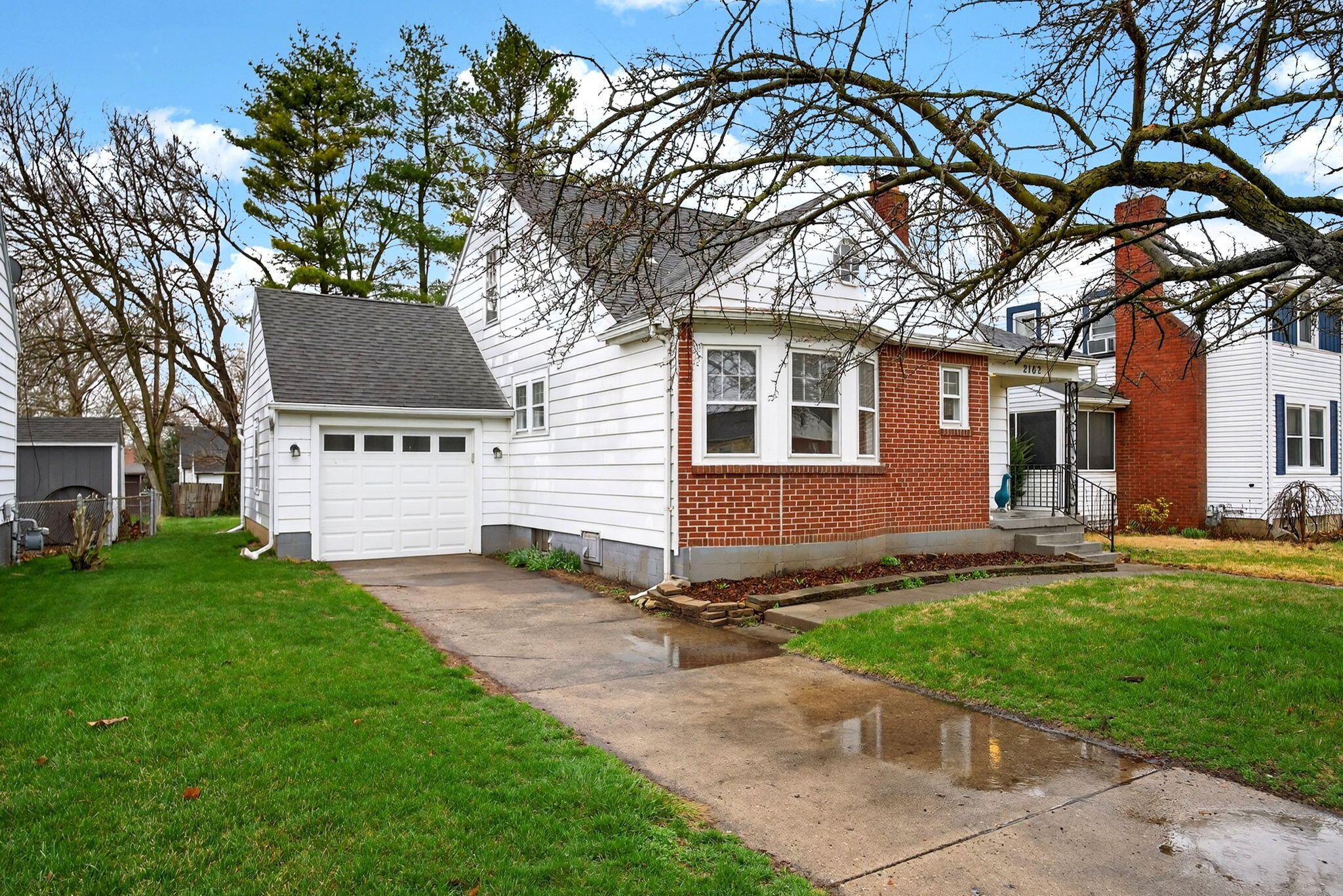 2162 Broadway Street, Springfield, Ohio 45504