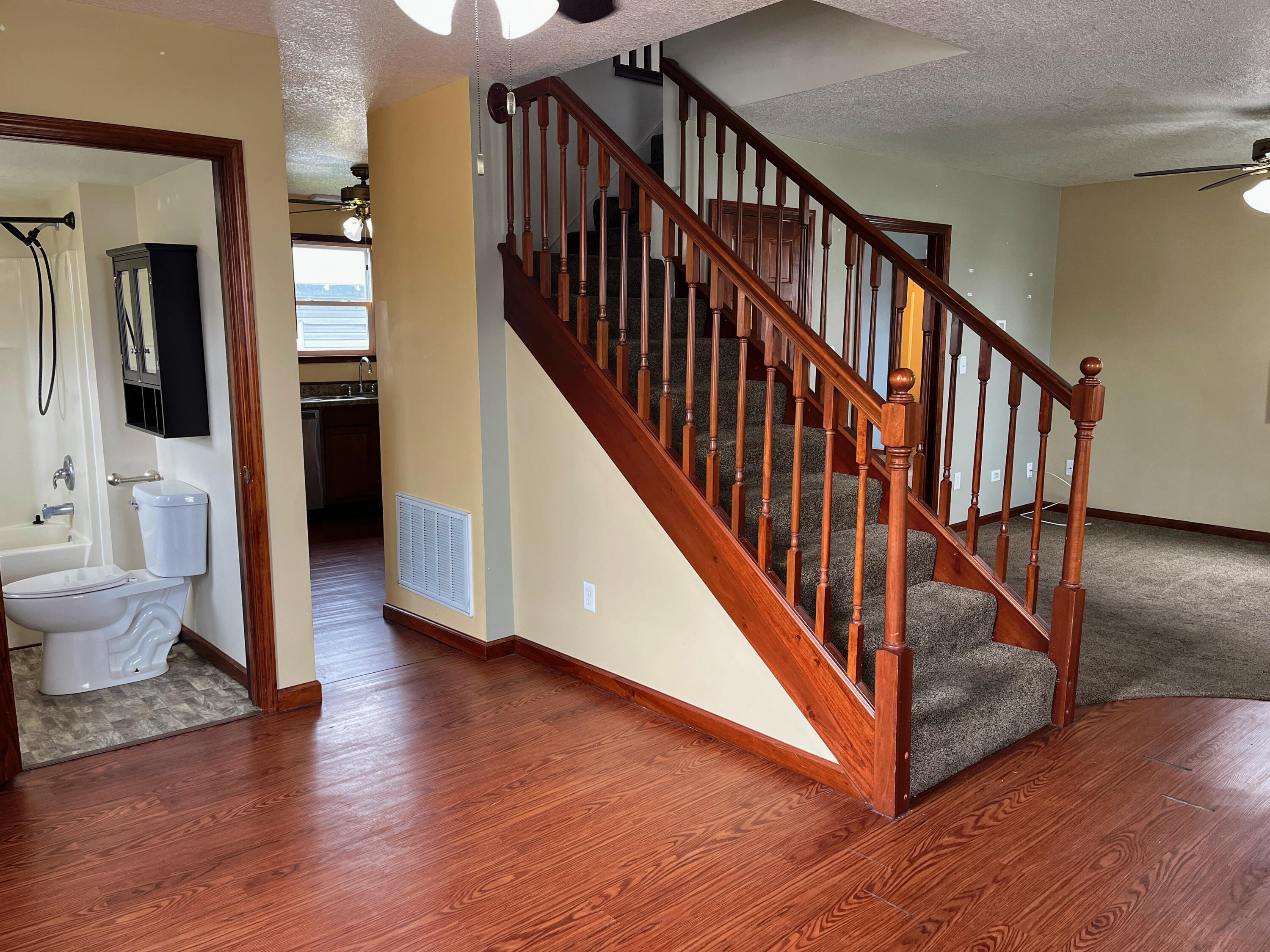 11 Water Street, Wapakoneta, Ohio 45895