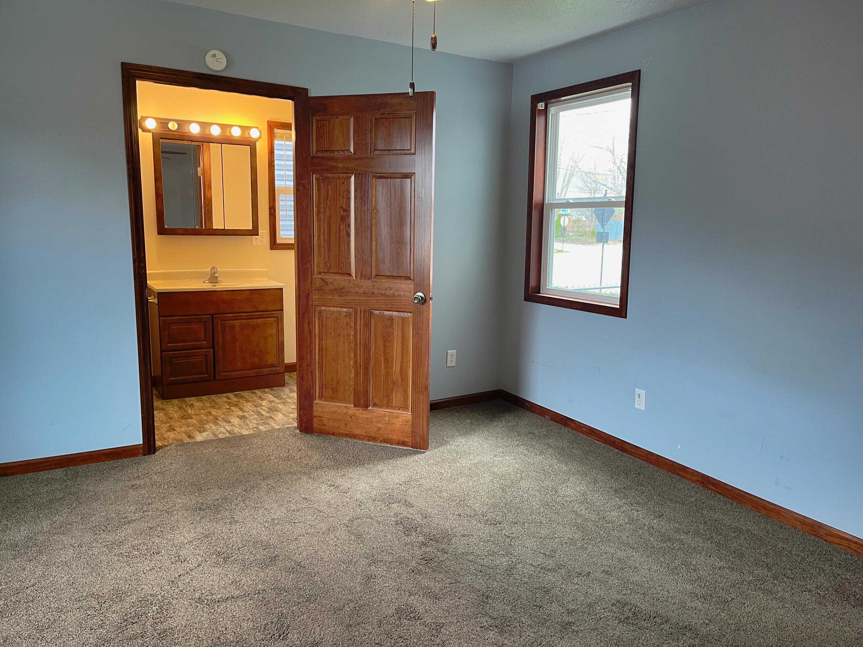 11 Water Street, Wapakoneta, Ohio 45895