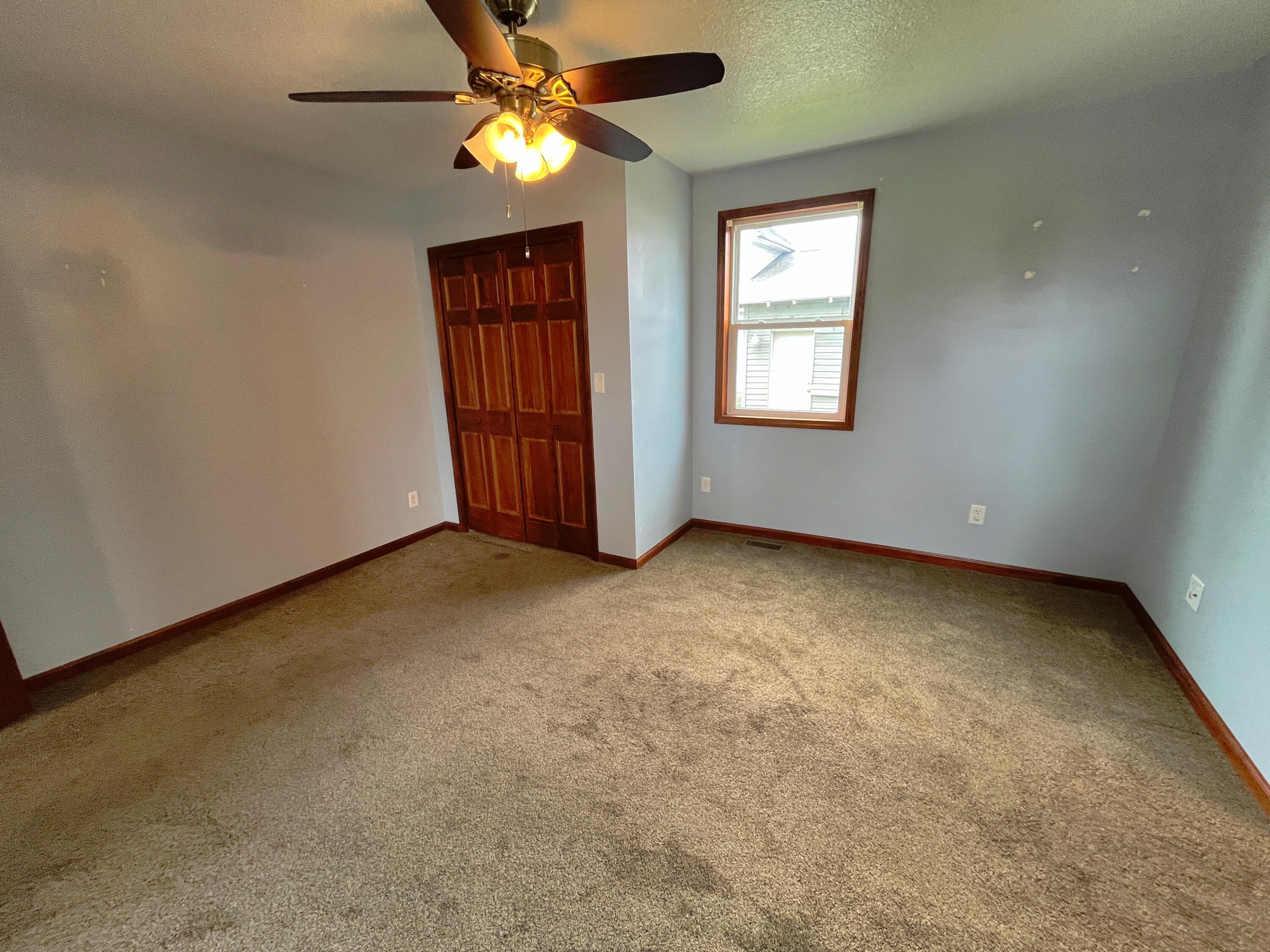 11 Water Street, Wapakoneta, Ohio 45895