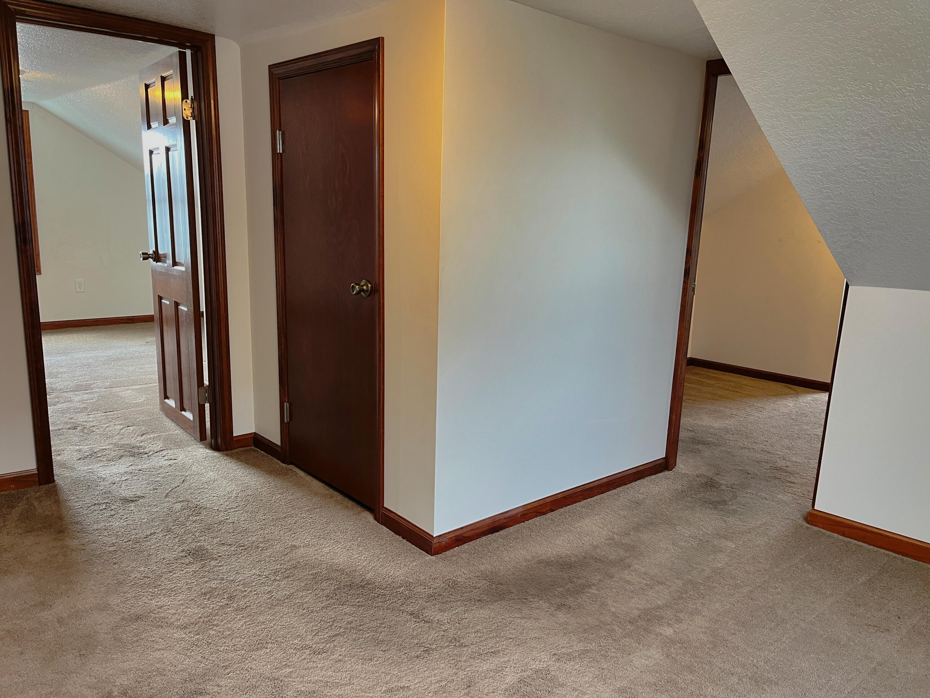 11 Water Street, Wapakoneta, Ohio 45895