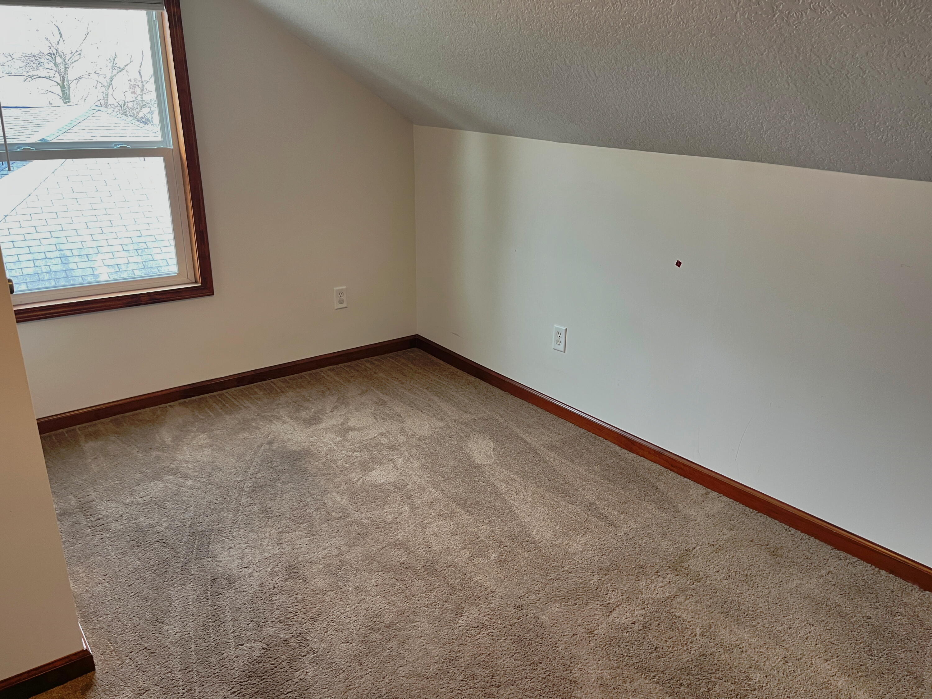 11 Water Street, Wapakoneta, Ohio 45895