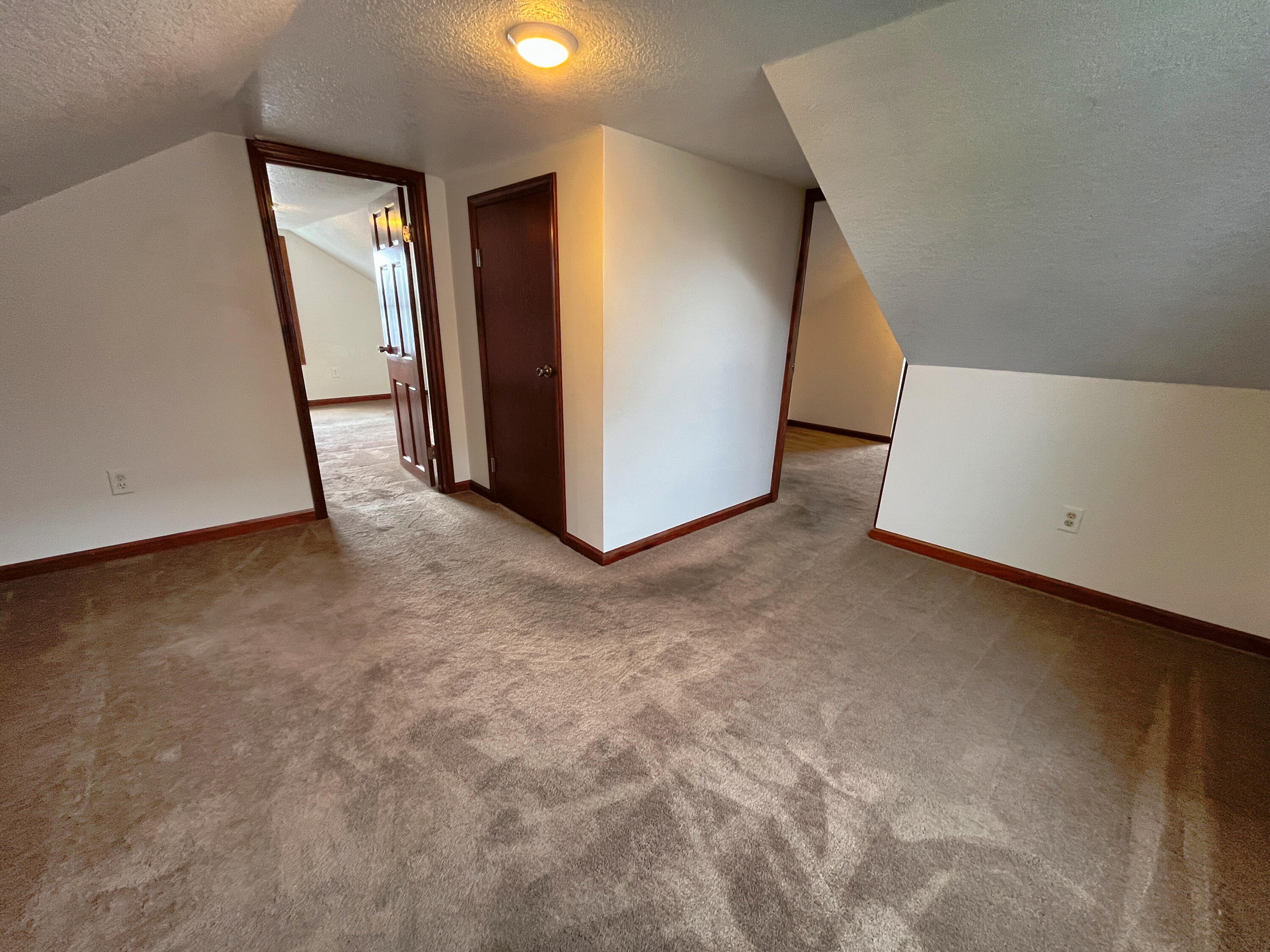 11 Water Street, Wapakoneta, Ohio 45895