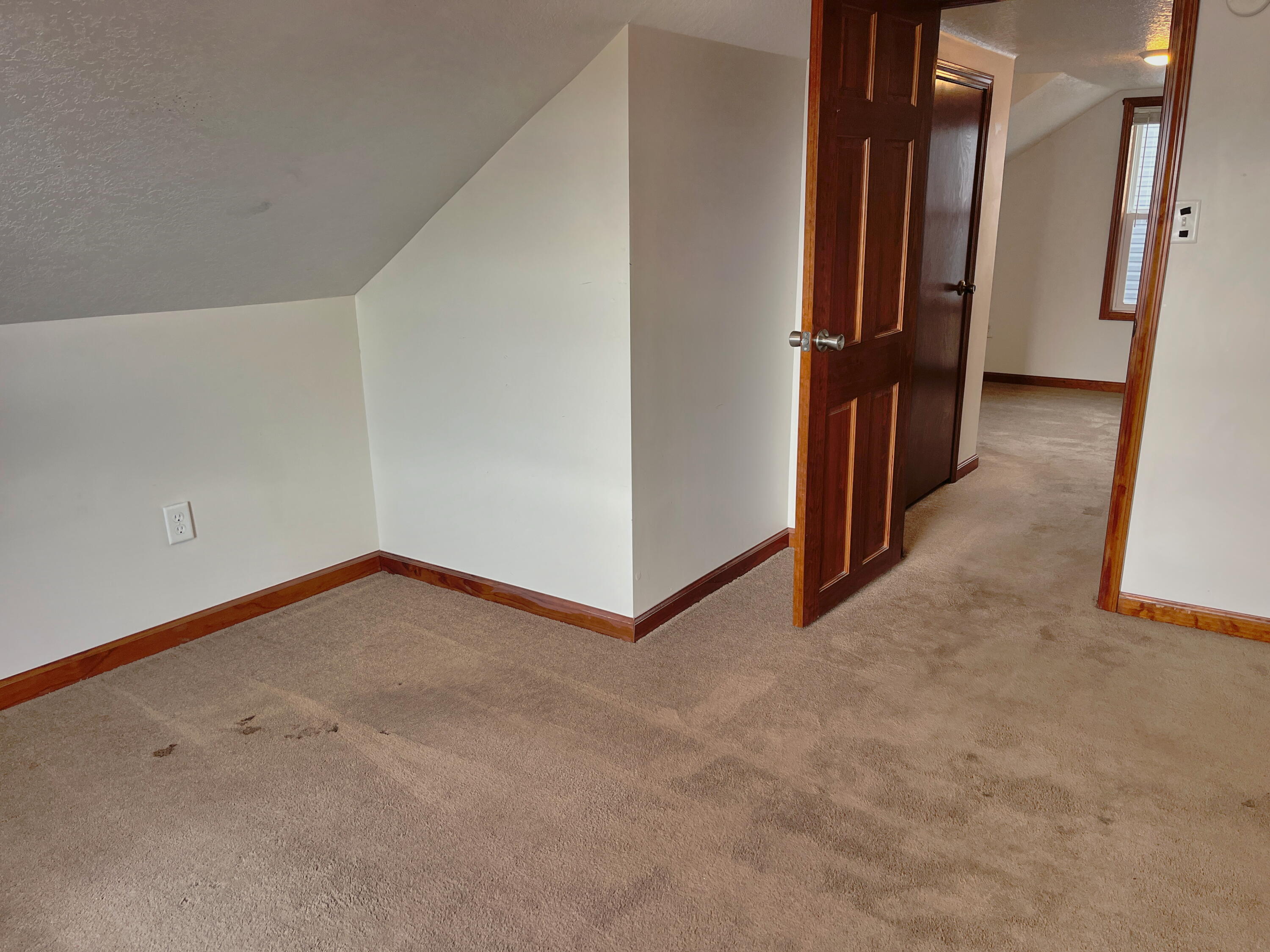 11 Water Street, Wapakoneta, Ohio 45895