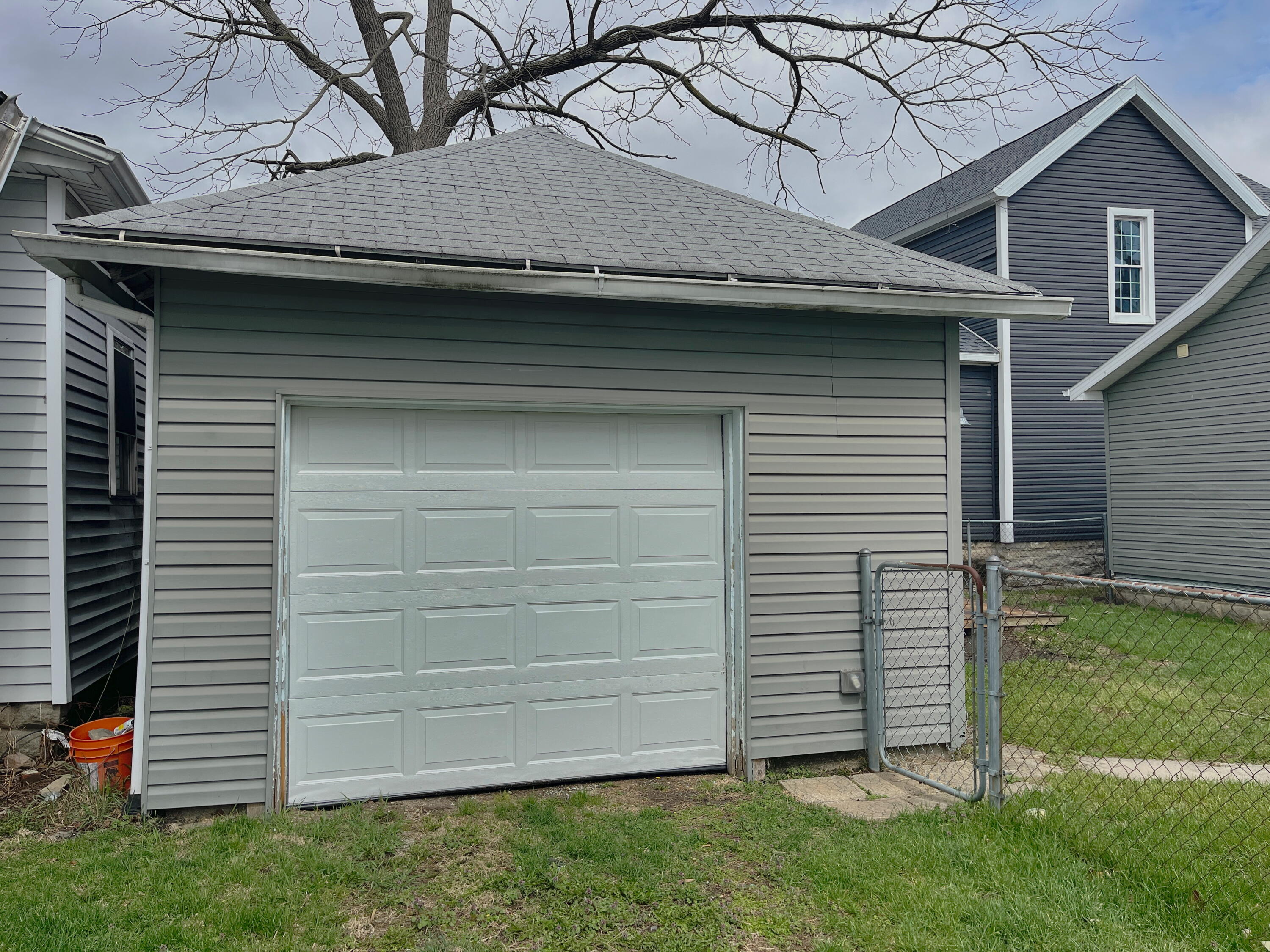 11 Water Street, Wapakoneta, Ohio 45895